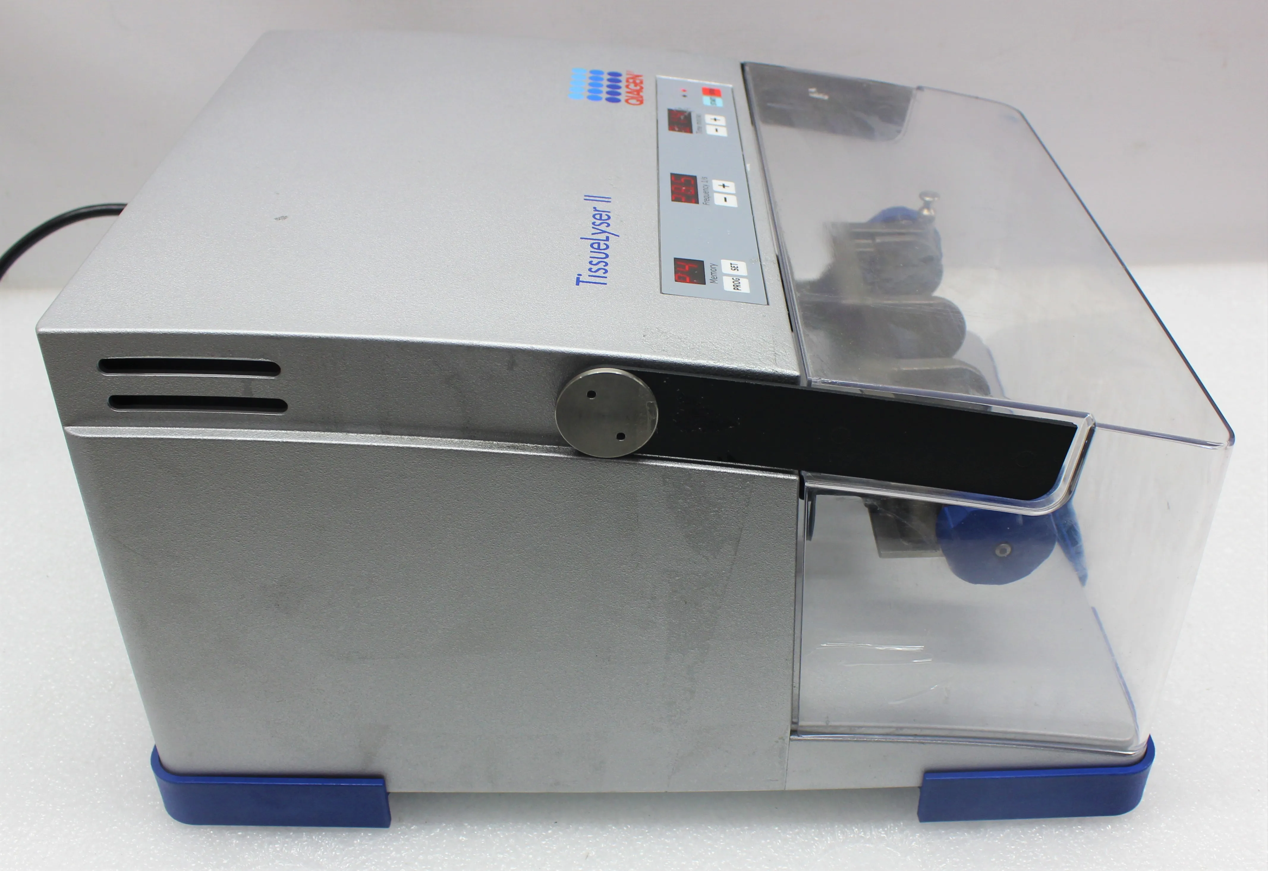 Qiagen TissueLyser 2 Homogenizer