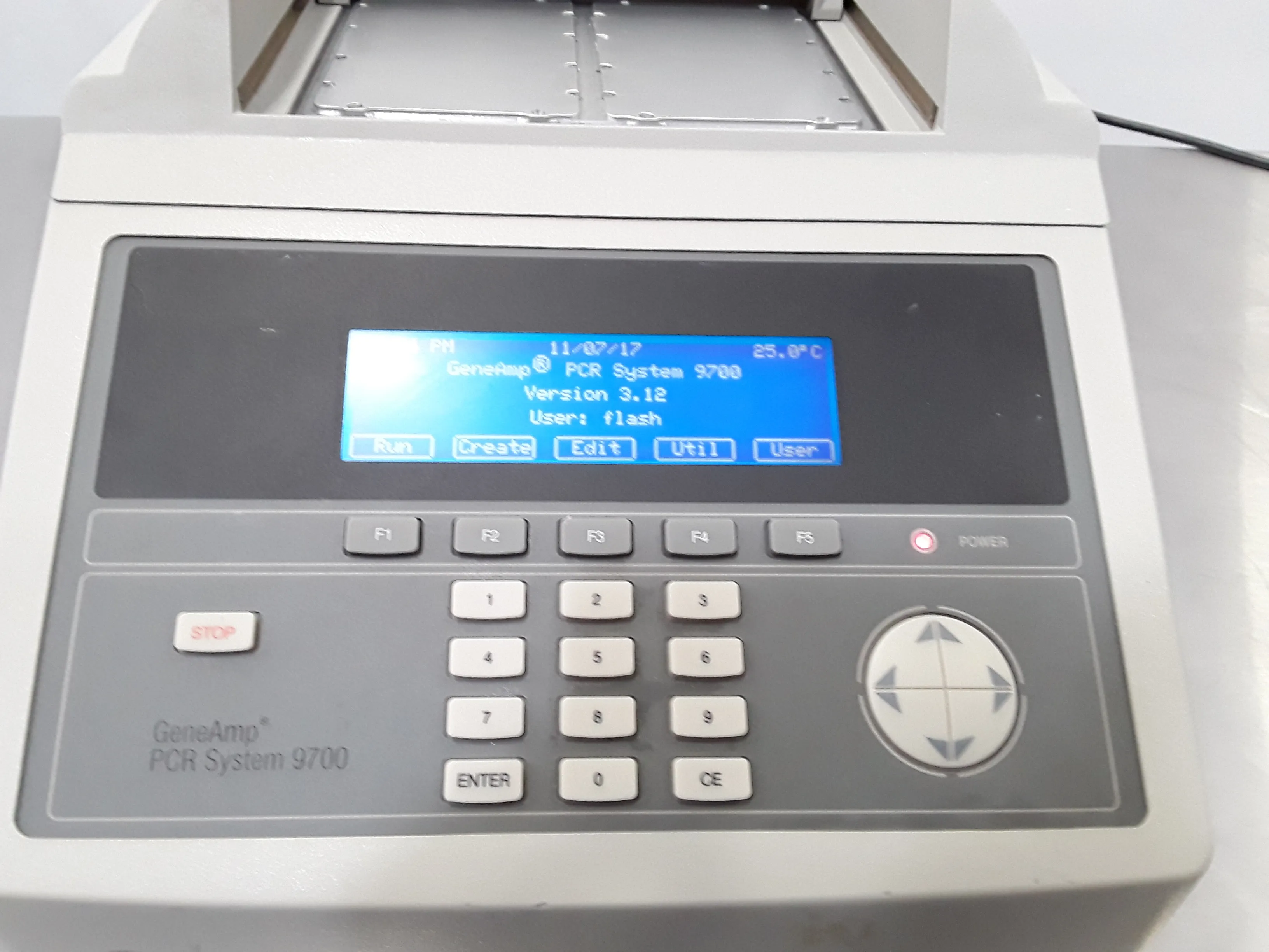 Applied Biosystems 9700 PCR Thermal Cycler