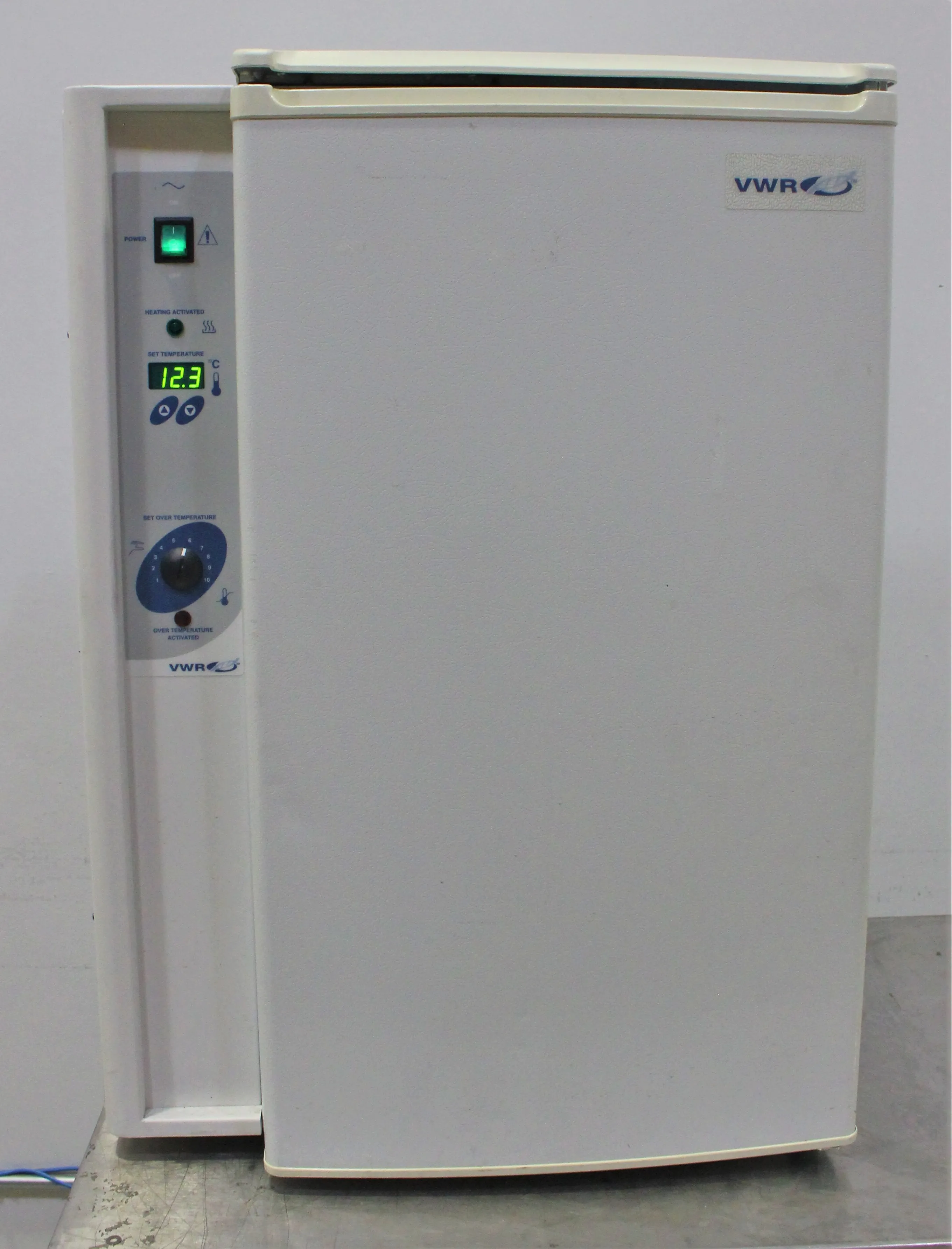 VWR Signature Low Temperature Incubator Model 2005