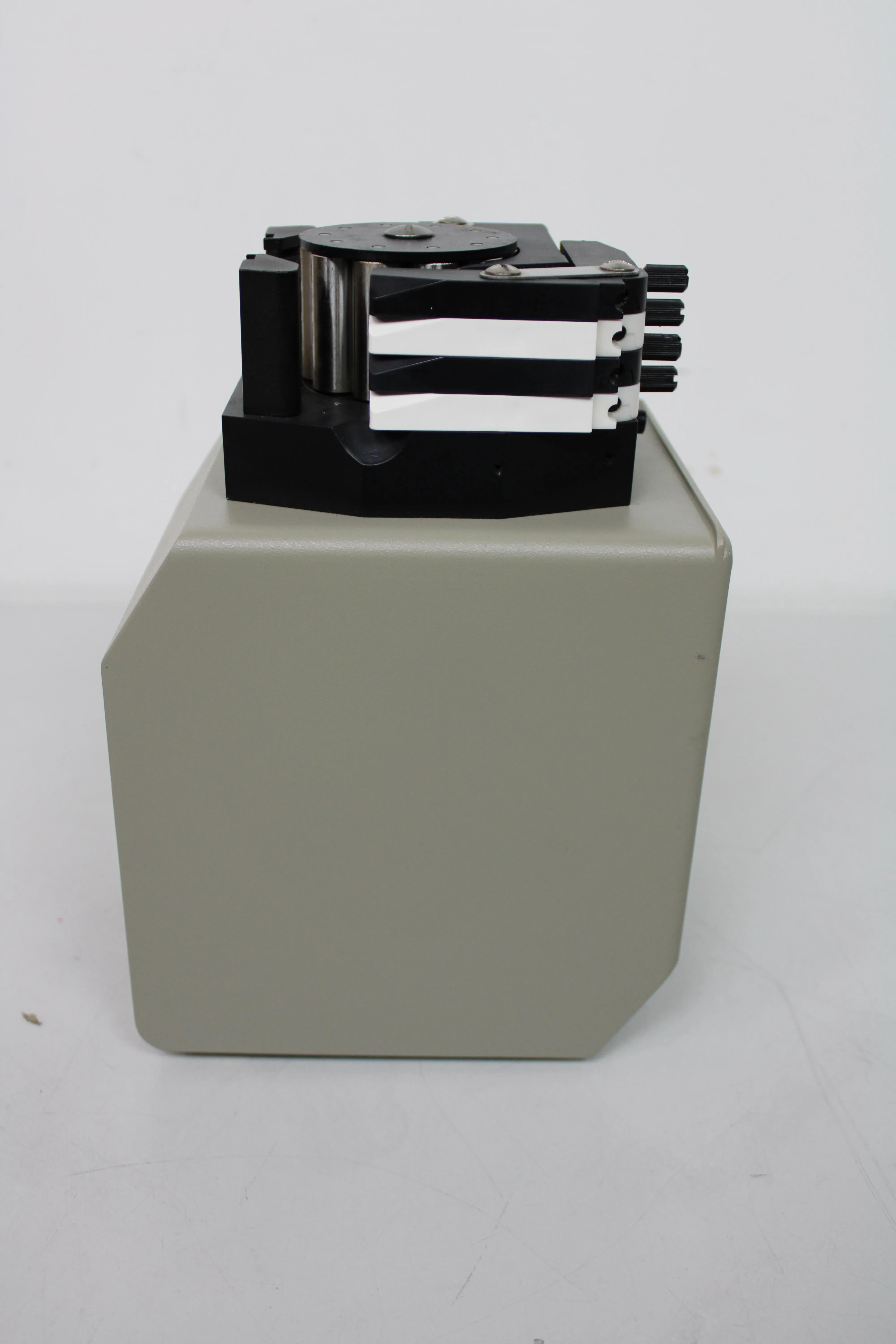 Gilson M312 Peristaltic Pump with Interchangeable Heads