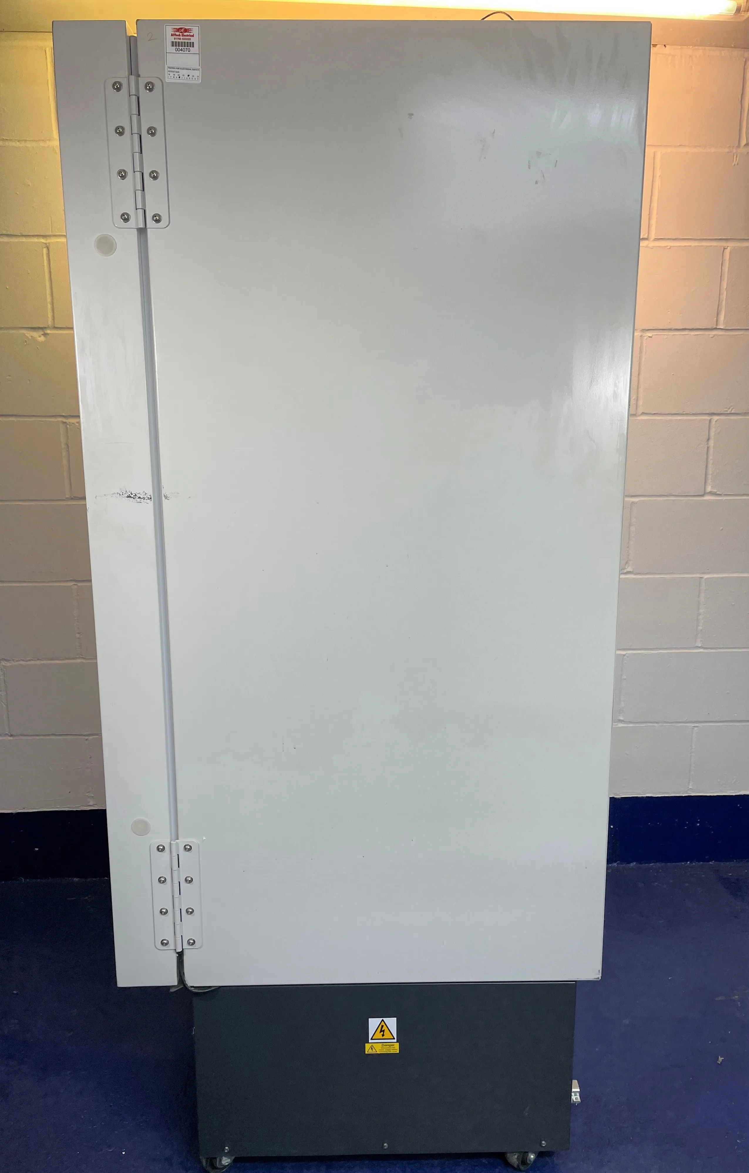 Used New Brunswick Ultra Low Temp Freezer U570