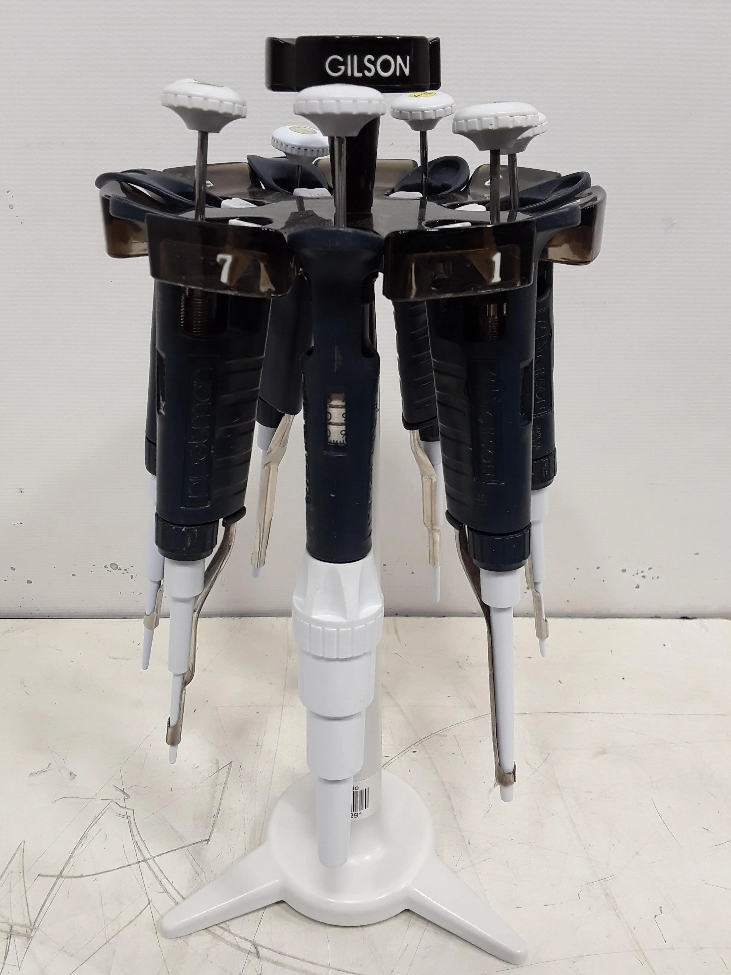 Used Gilson Carousel Pipette Stand w/ 7 Pipettes P2, P10, P20, PR20, P200, PR200, P5000