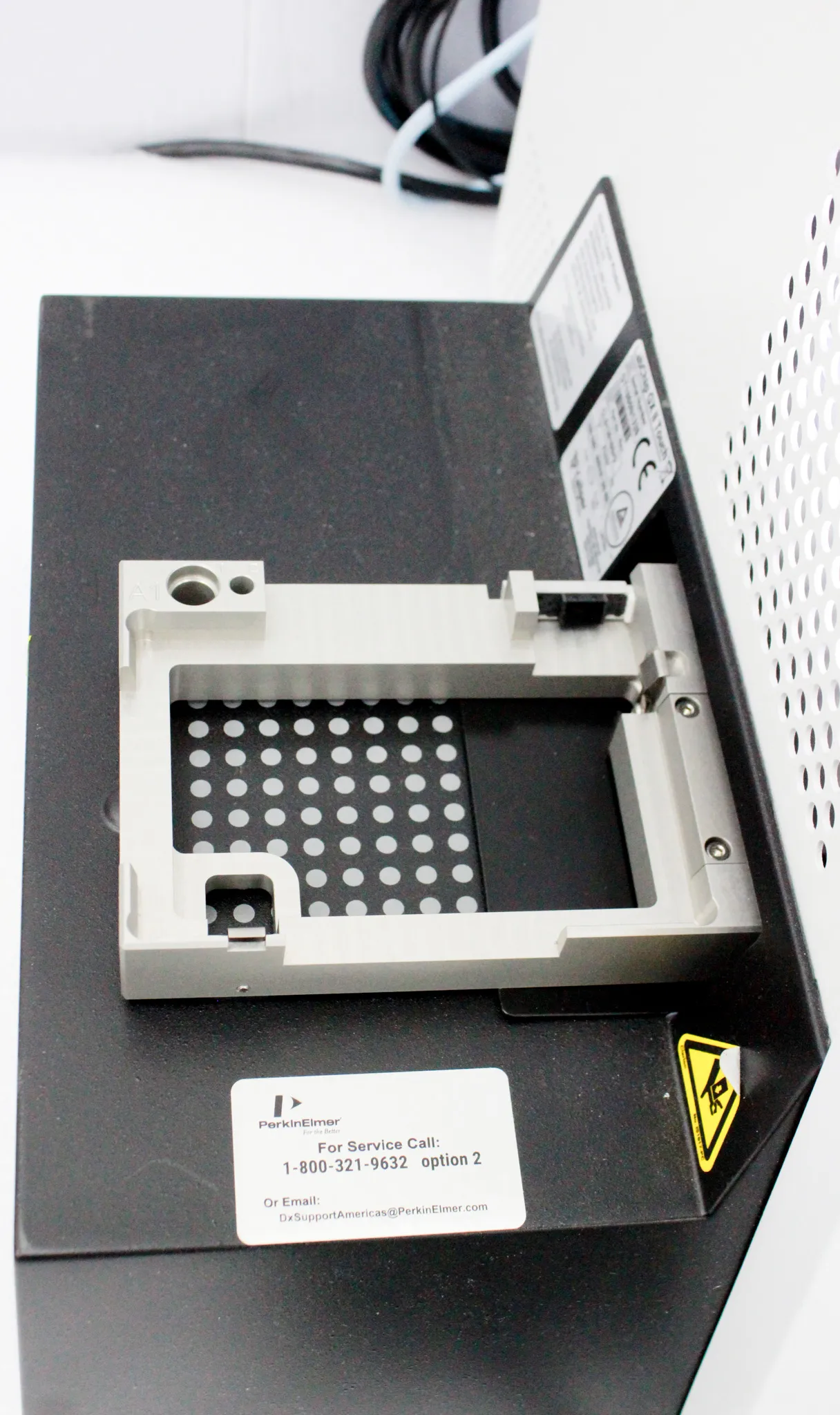 Perkin Elmer Labchip GX Touch HT Nucleic Acid Analyzer - AV