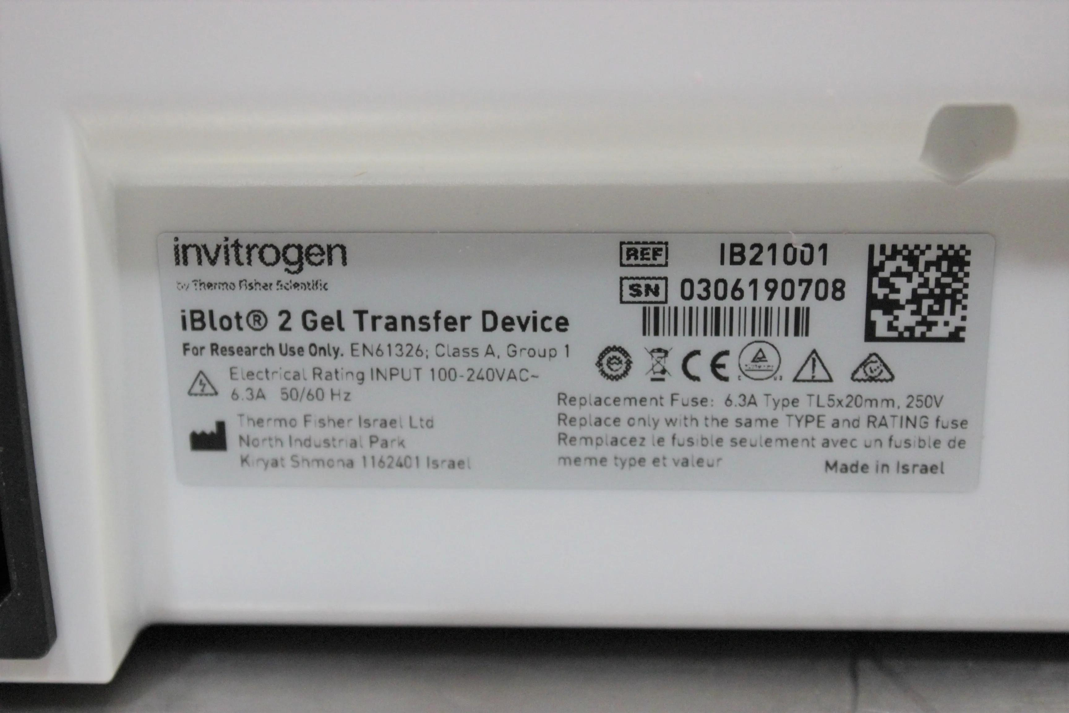 Invitrogen IB21001 iBlot 2 Gel Transfer Device