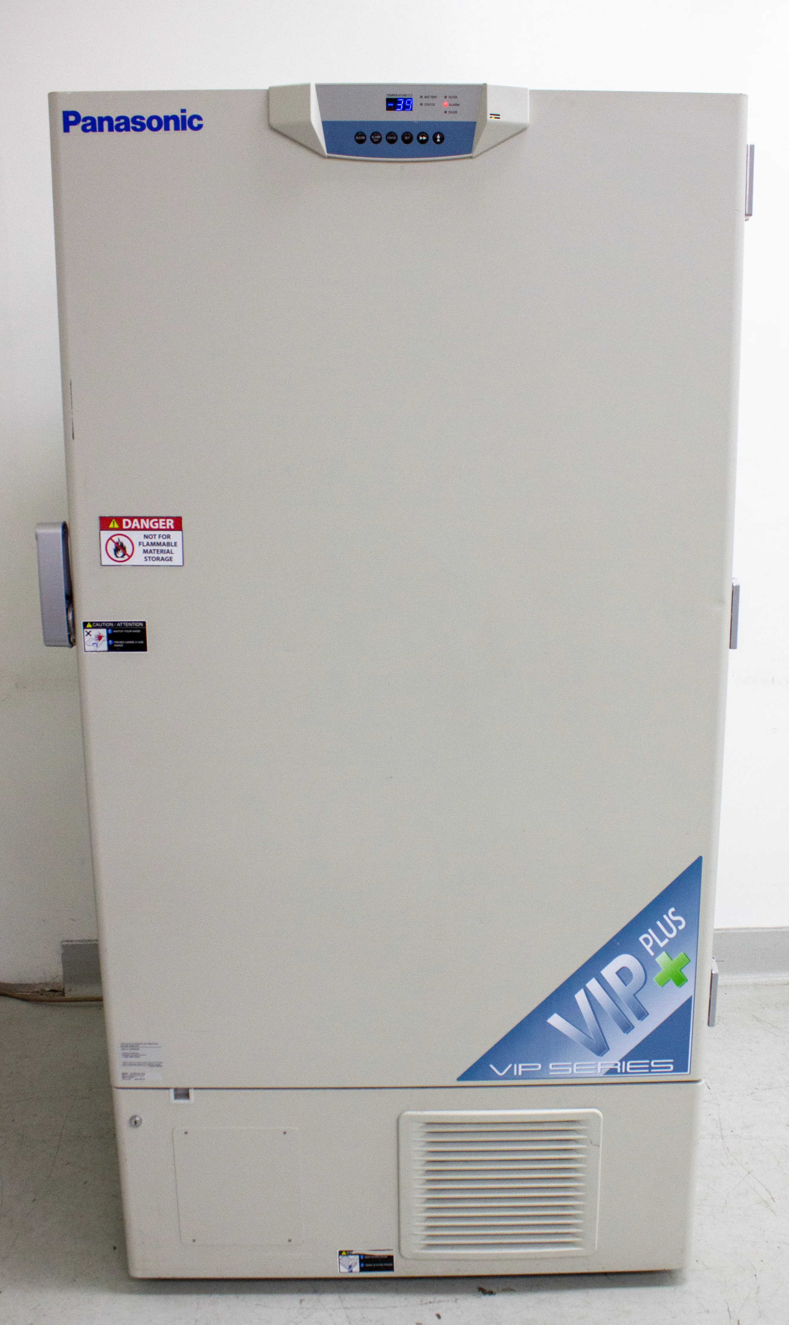 Panasonic VIP Plus Series MDF-U76VA-PA Ultra Low Temperature Freezer MDF-U76VA-PA Used 30-Day Warranty