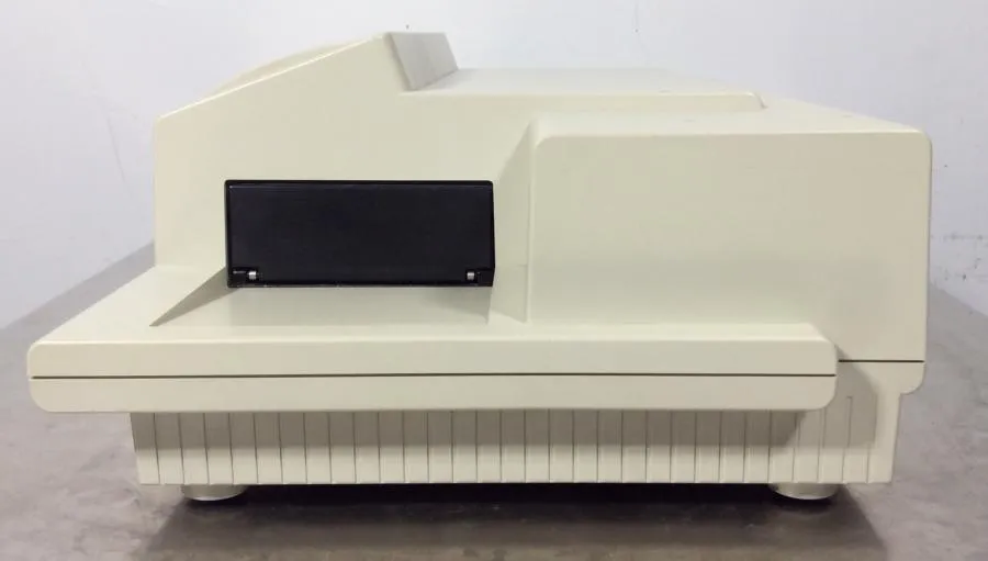 Molecular Devices Spectra Max Gemini Microplate Spectrophotometer