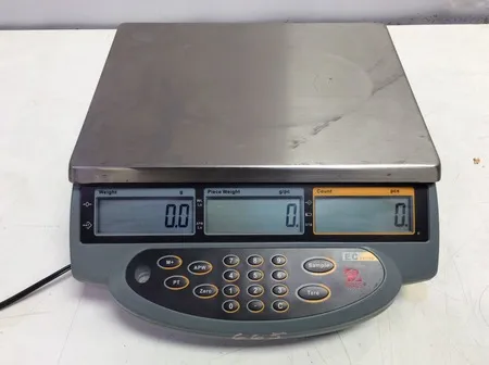 Ohaus EC6 Compact Digital Counting Scale - Used