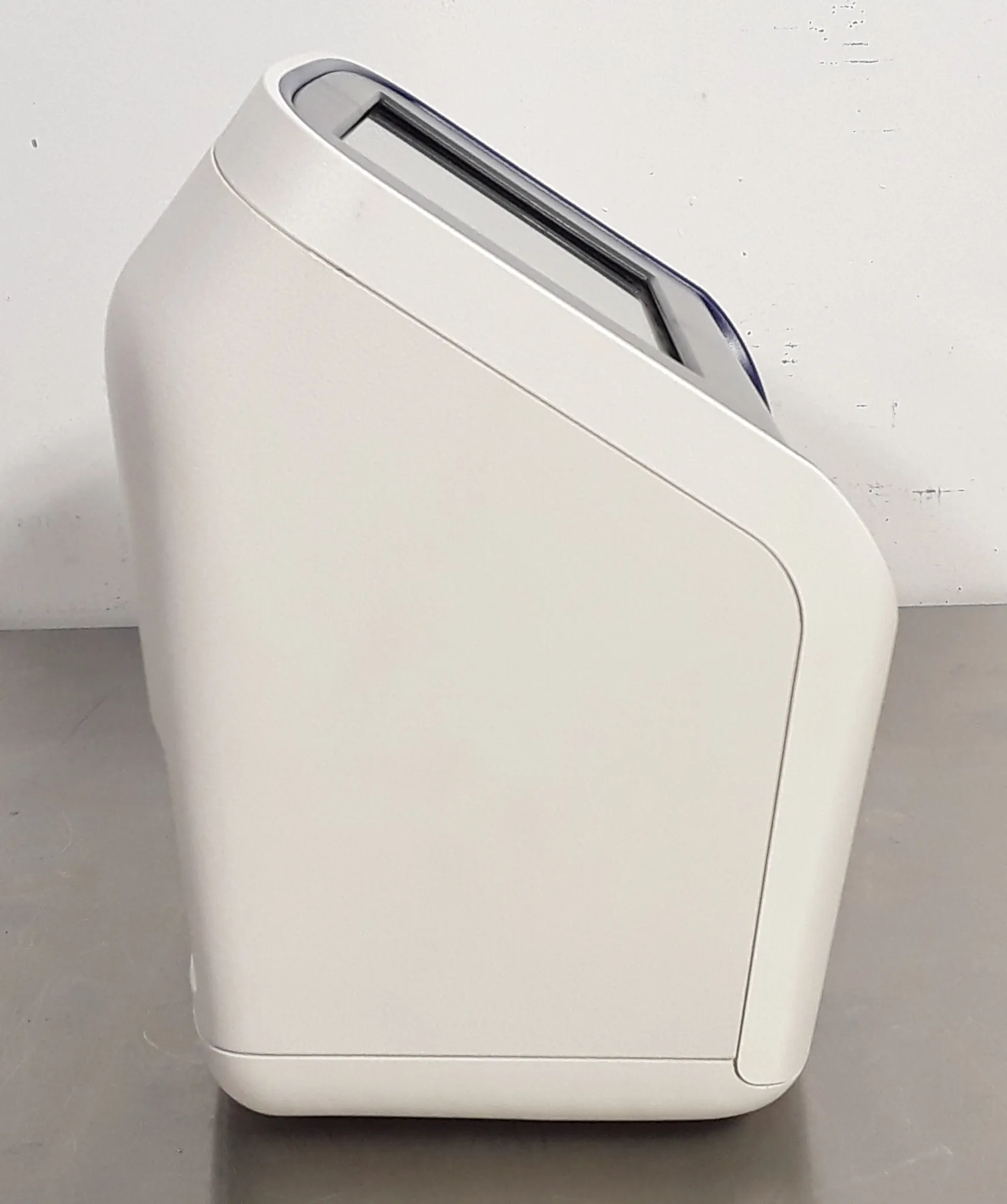 Used Invitrogen AMQAX1000 Countess II Automated Cell Counter