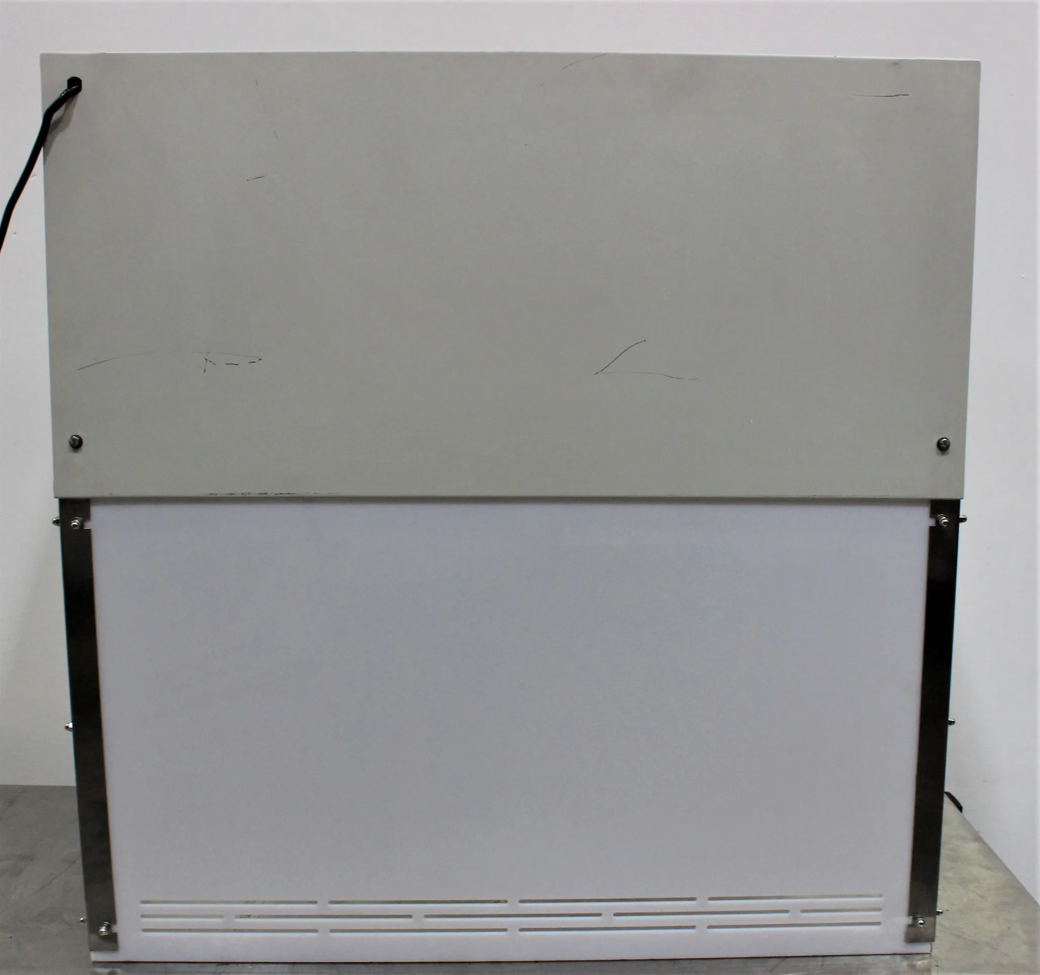 NuAire NU-126 Fume Hood