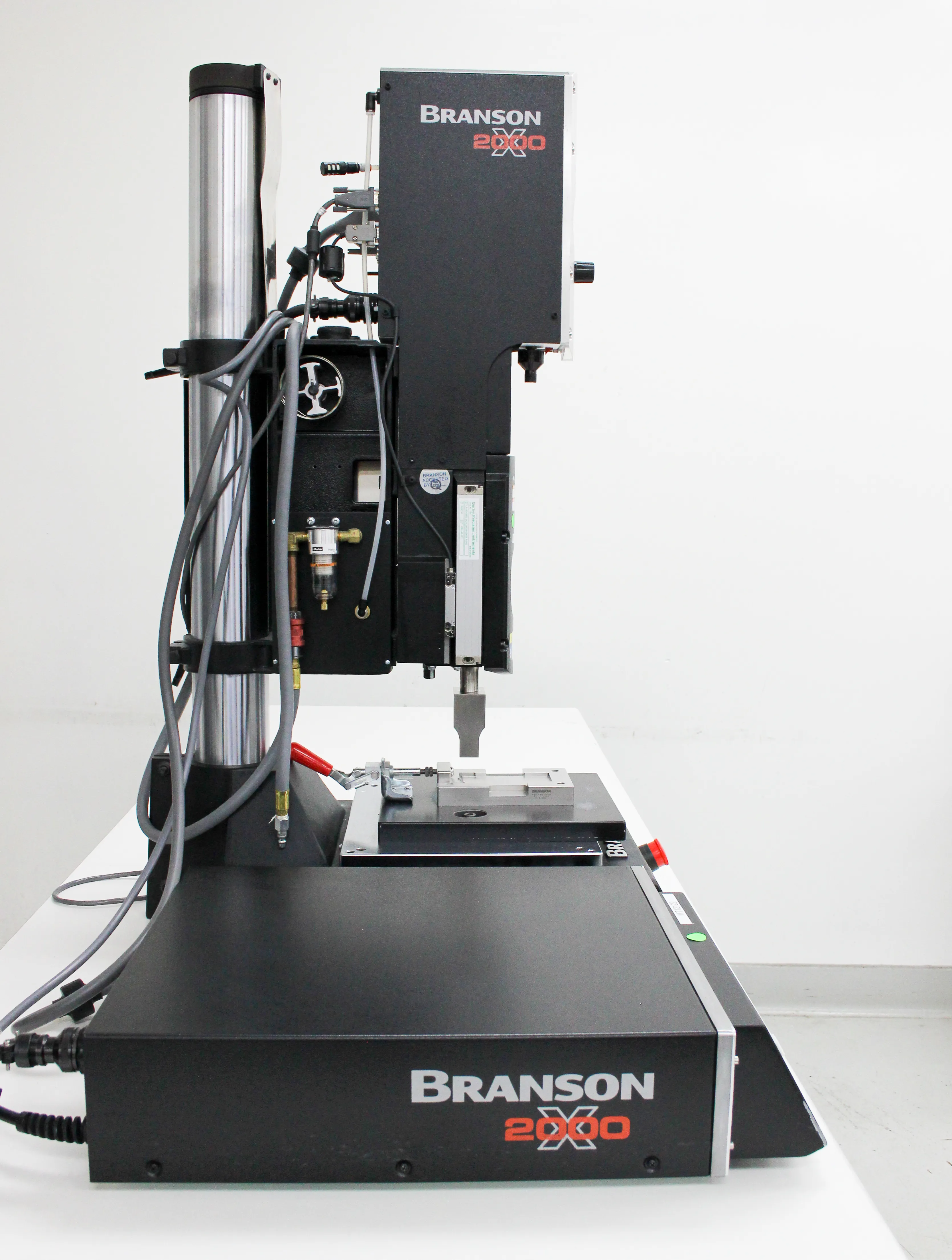 Branson 2000X AED & 2000 XDT Ultrasonic Welding System w/ Table