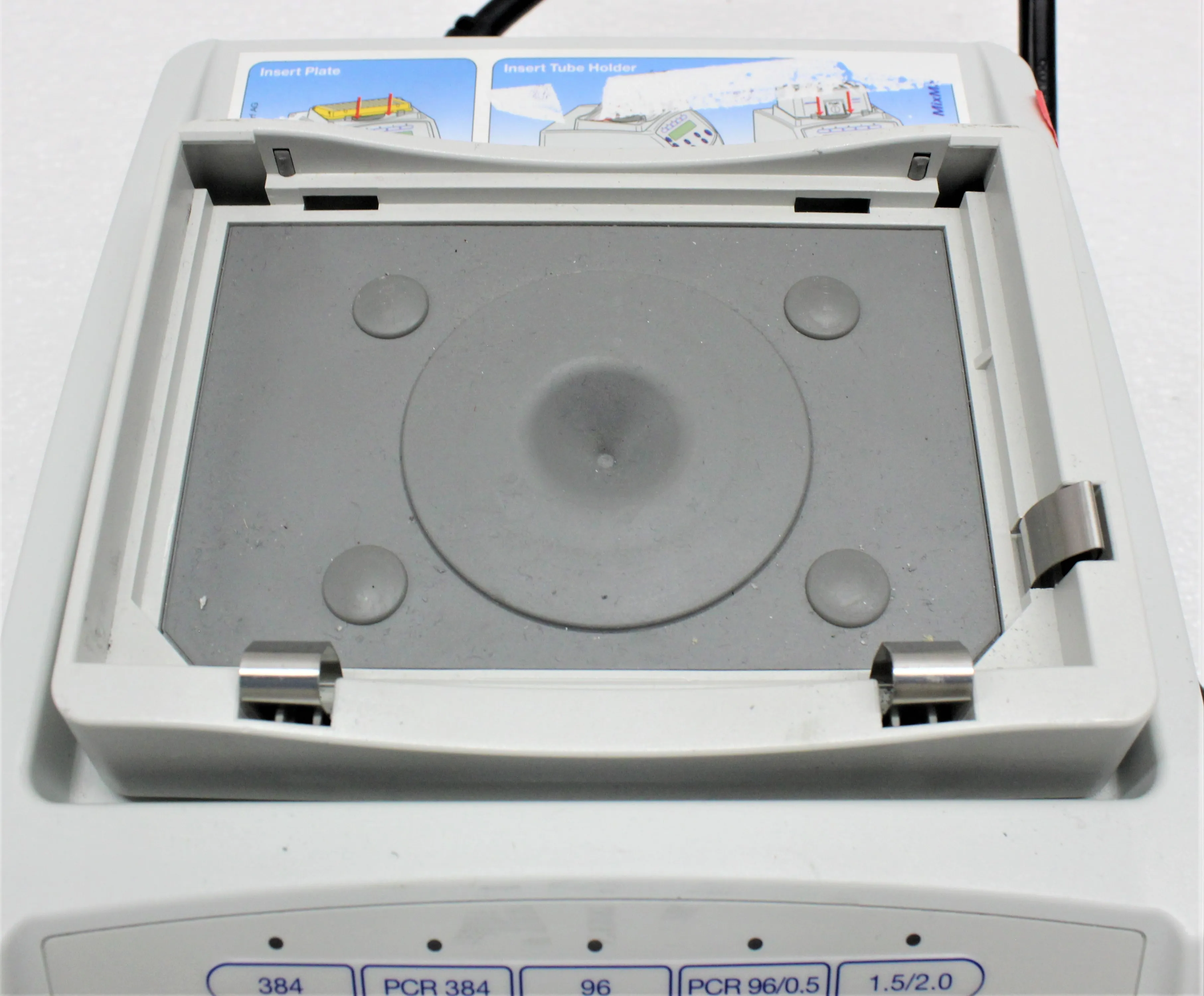 Eppendorf Mixmate Microplate Shaker 5353 - As-Is