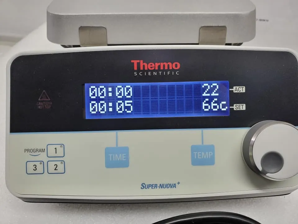 Thermo Scientific HP Super-Nuova HP88857194 Digital Hot Plate 7x7 Aluminum