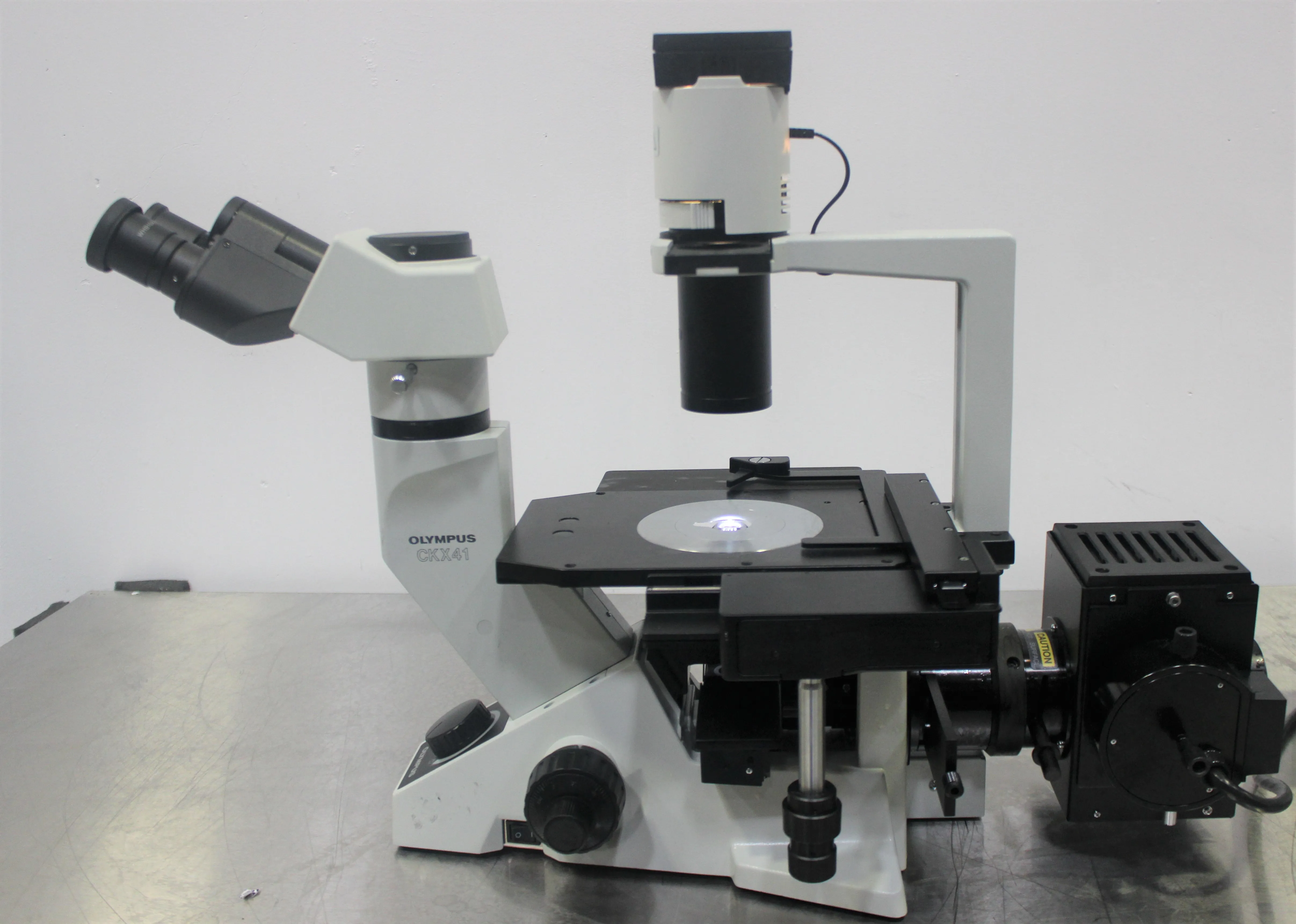 Olympus CKX41SF/ U-RFLT50-100 Inverted Microscope with Fluorescence Imaging System