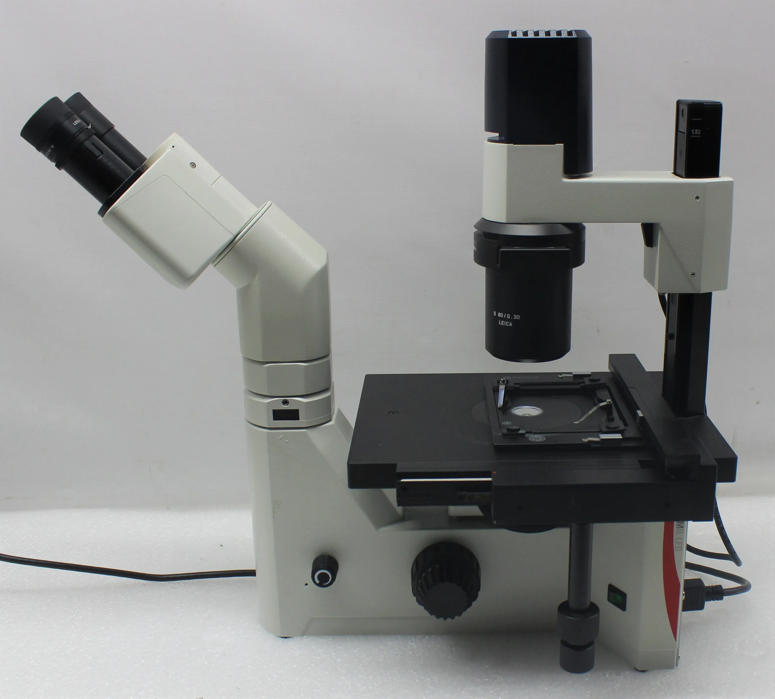 LEICA DM IL LED 11 521266 Microscope