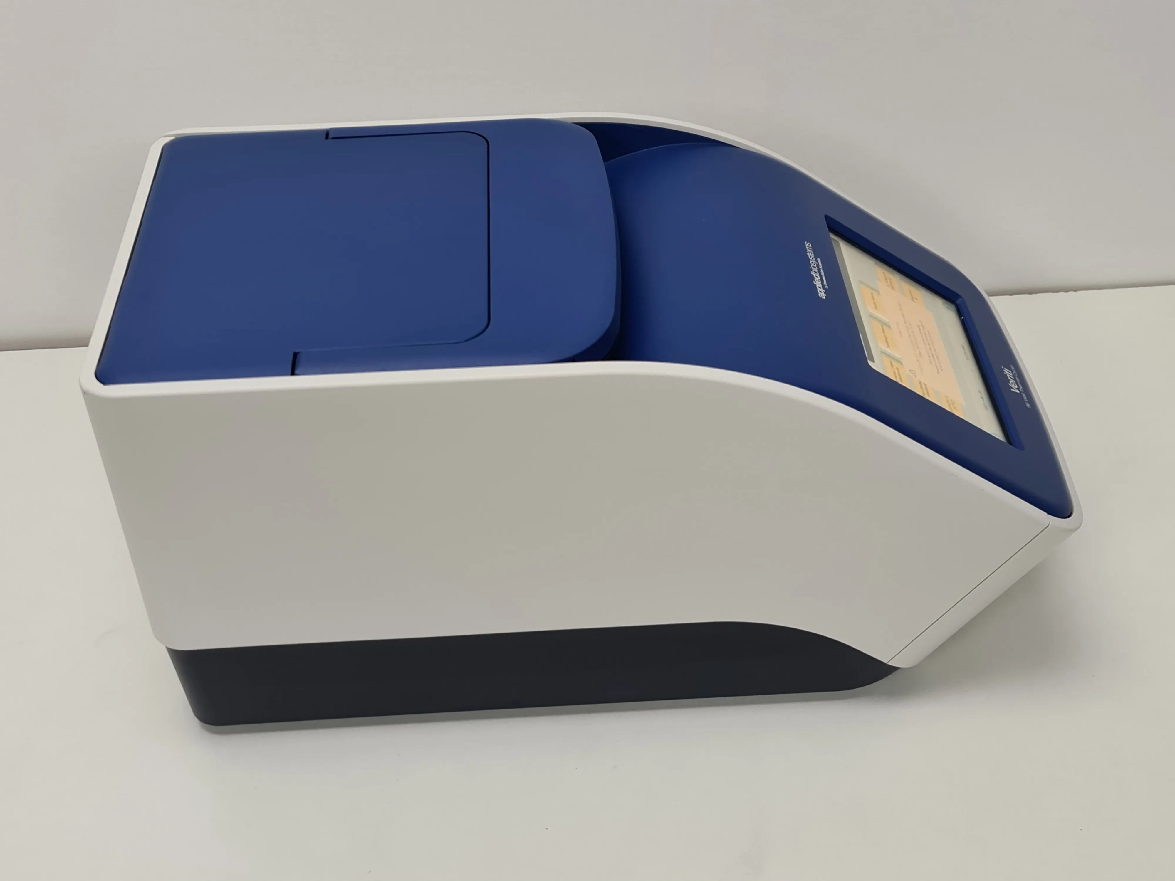 Applied Biosystems Veriti 96-Well Thermal Cycler, Model: 4375786R