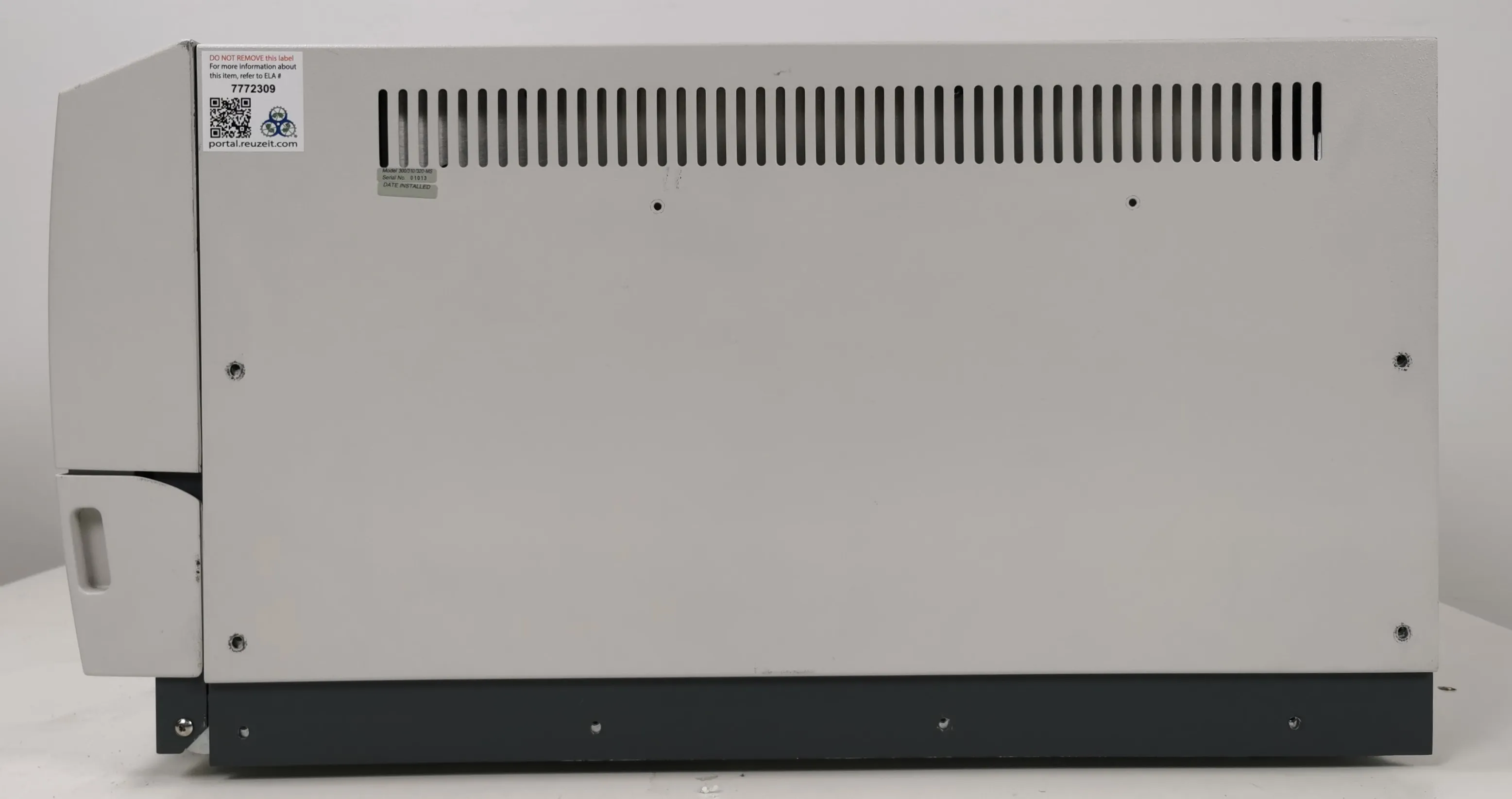 Varian 320-MS TQ Mass Spectrometer