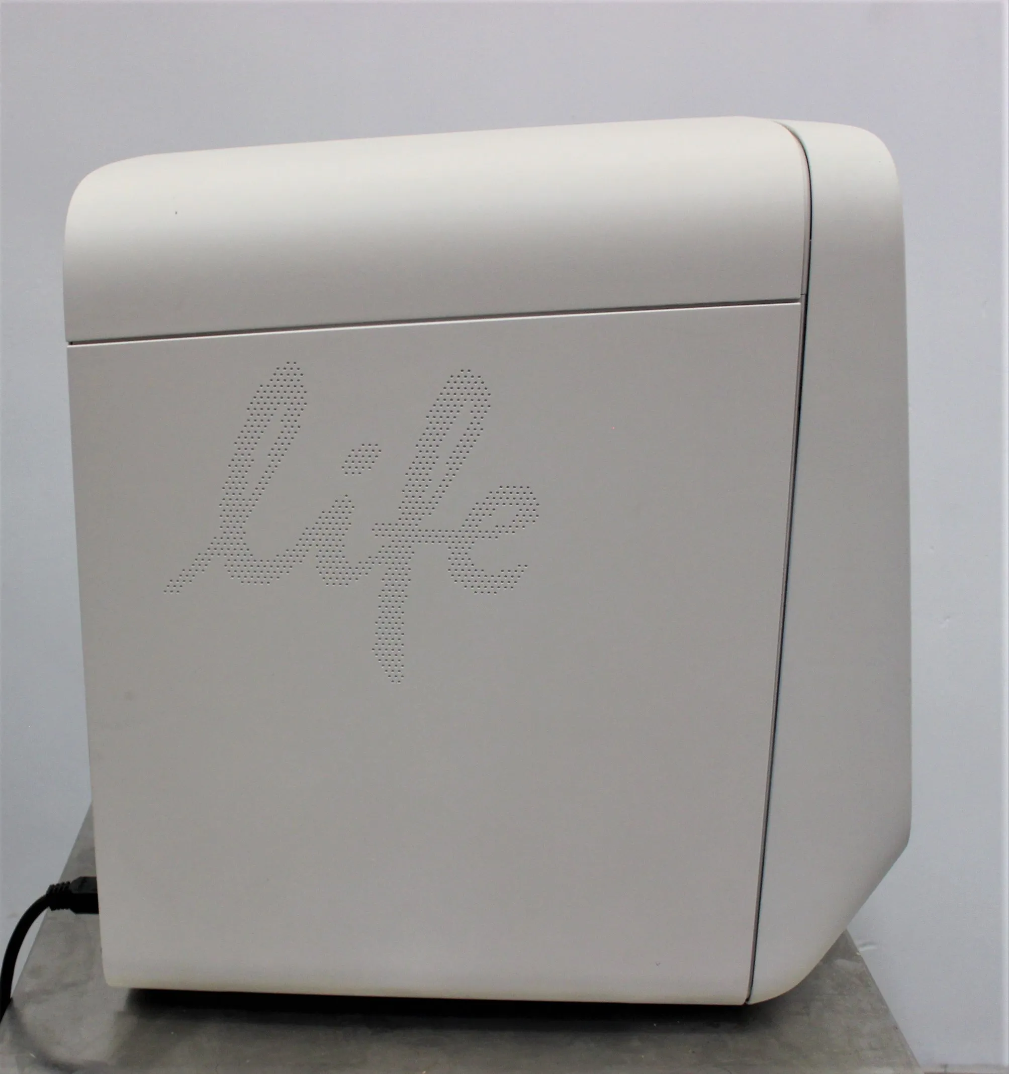 Applied Biosystems QuantStudio Real-Time PCR Instrument 96-Well Fast Block