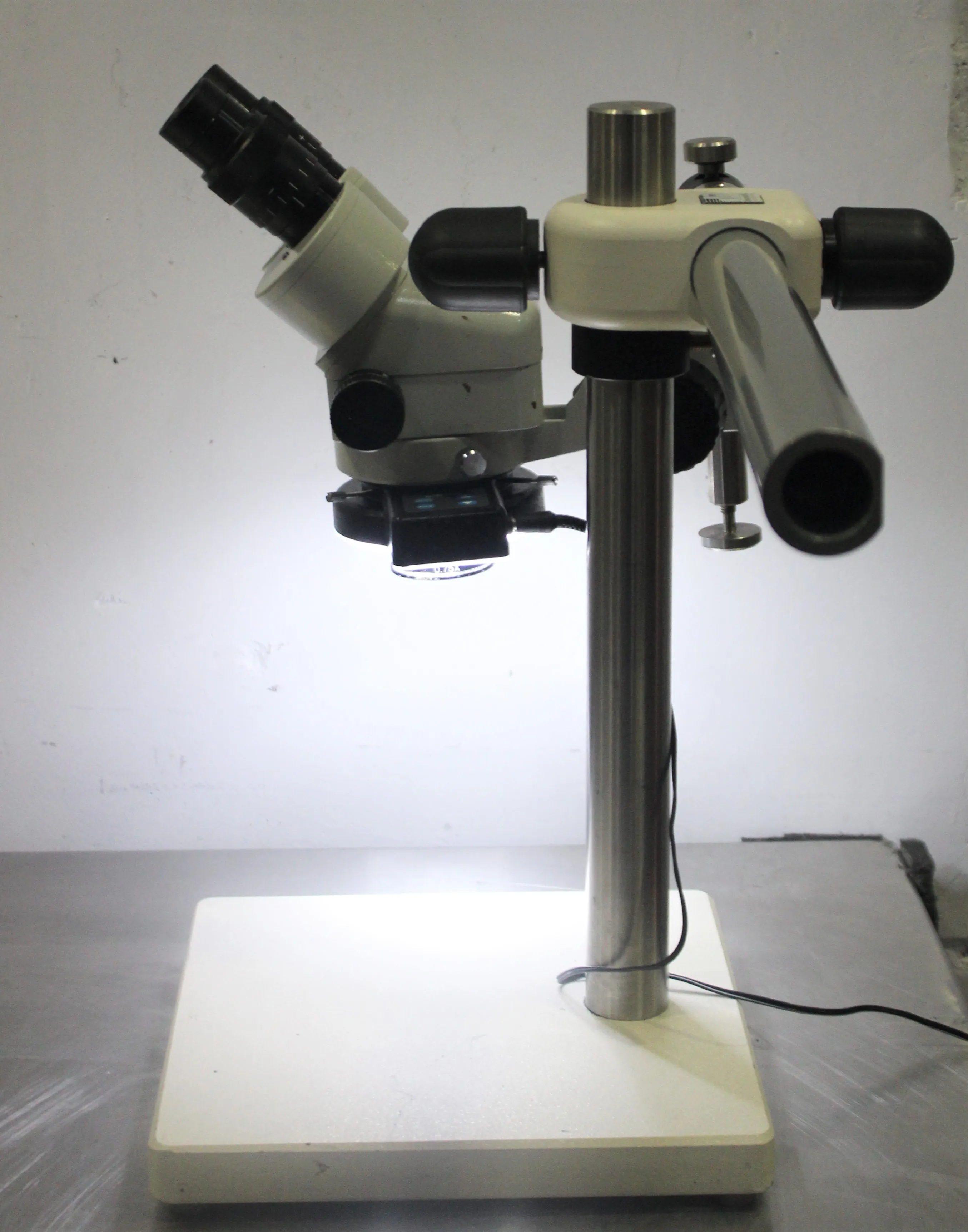 Meiji EMZ-5 Microscope with Greenough Optics and High Resolution Imaging