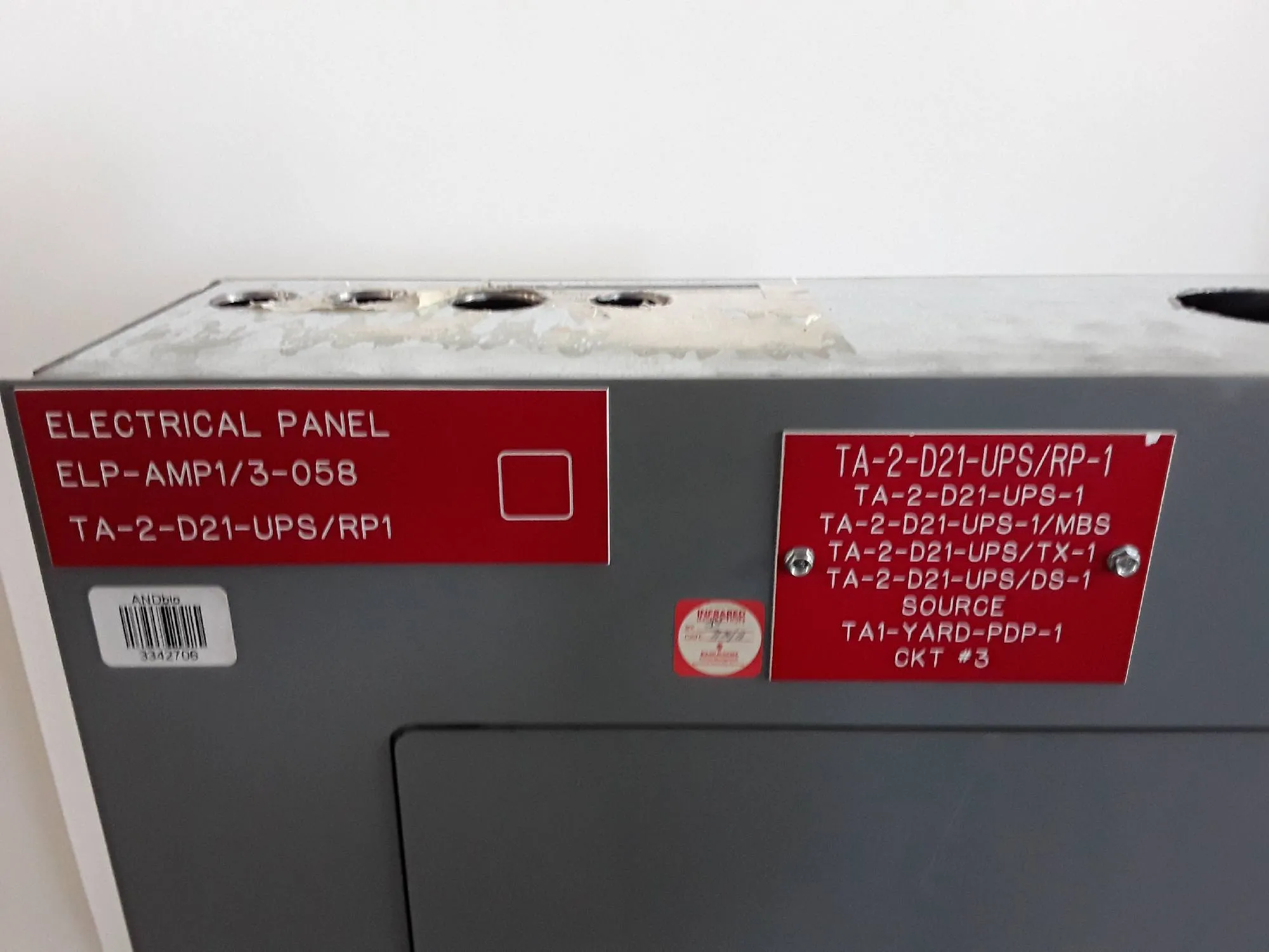 Used Lab Bench Electrical Panel by REUZEit - 30-Day Warranty