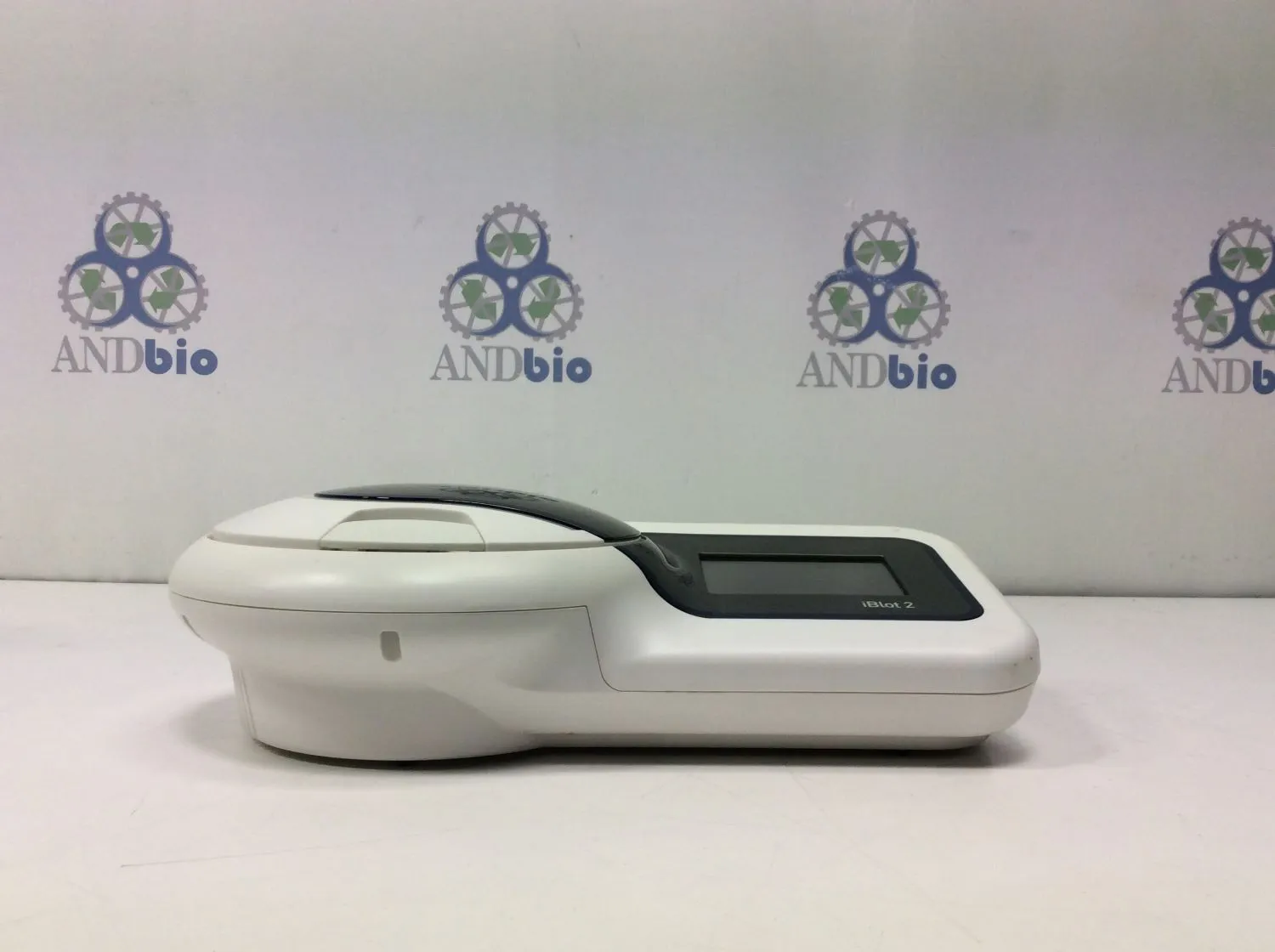 Life Technologies iBlot 2 Gel Transfer Device