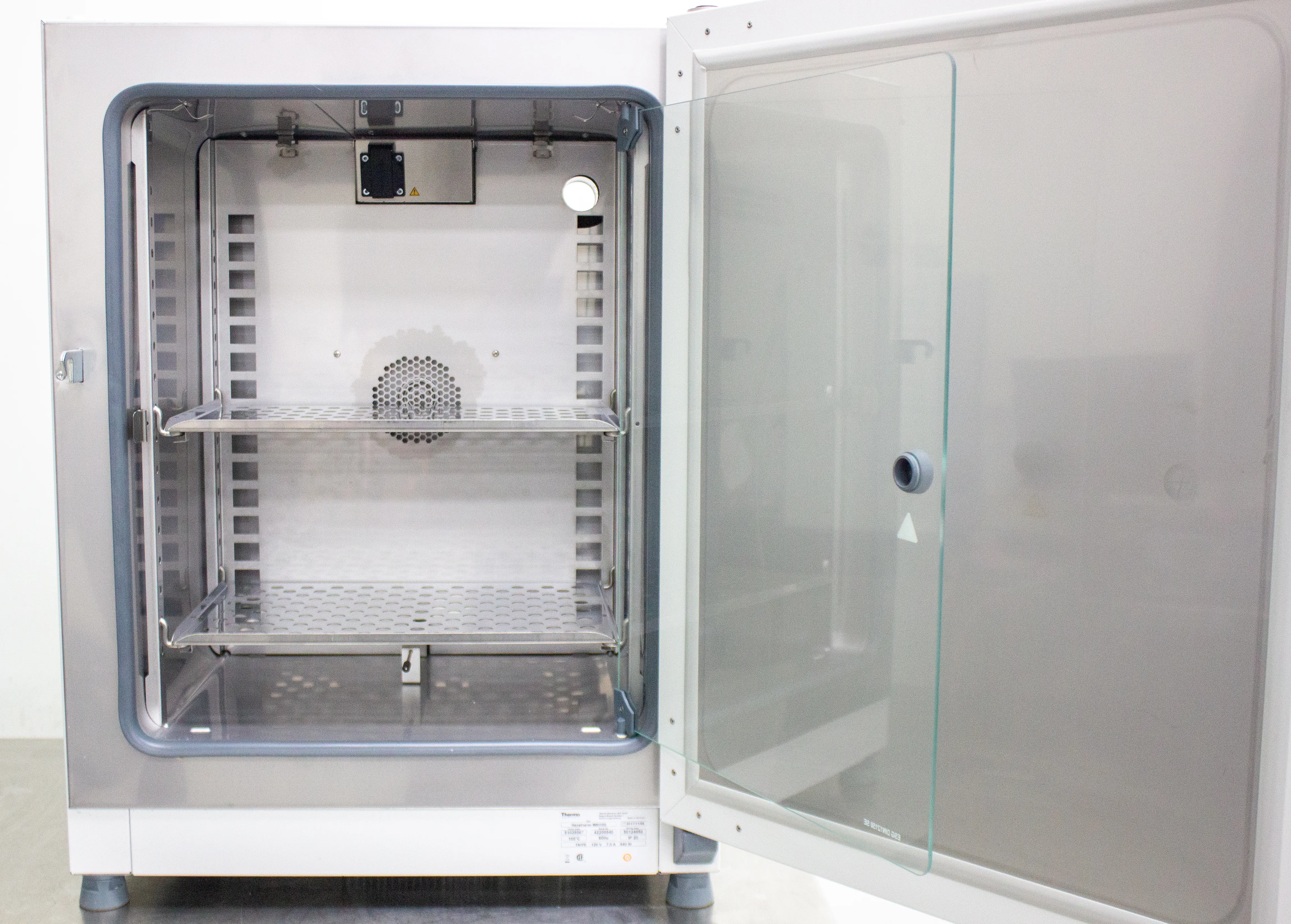 Thermo Scientific Heratherm IMH100 Incubator