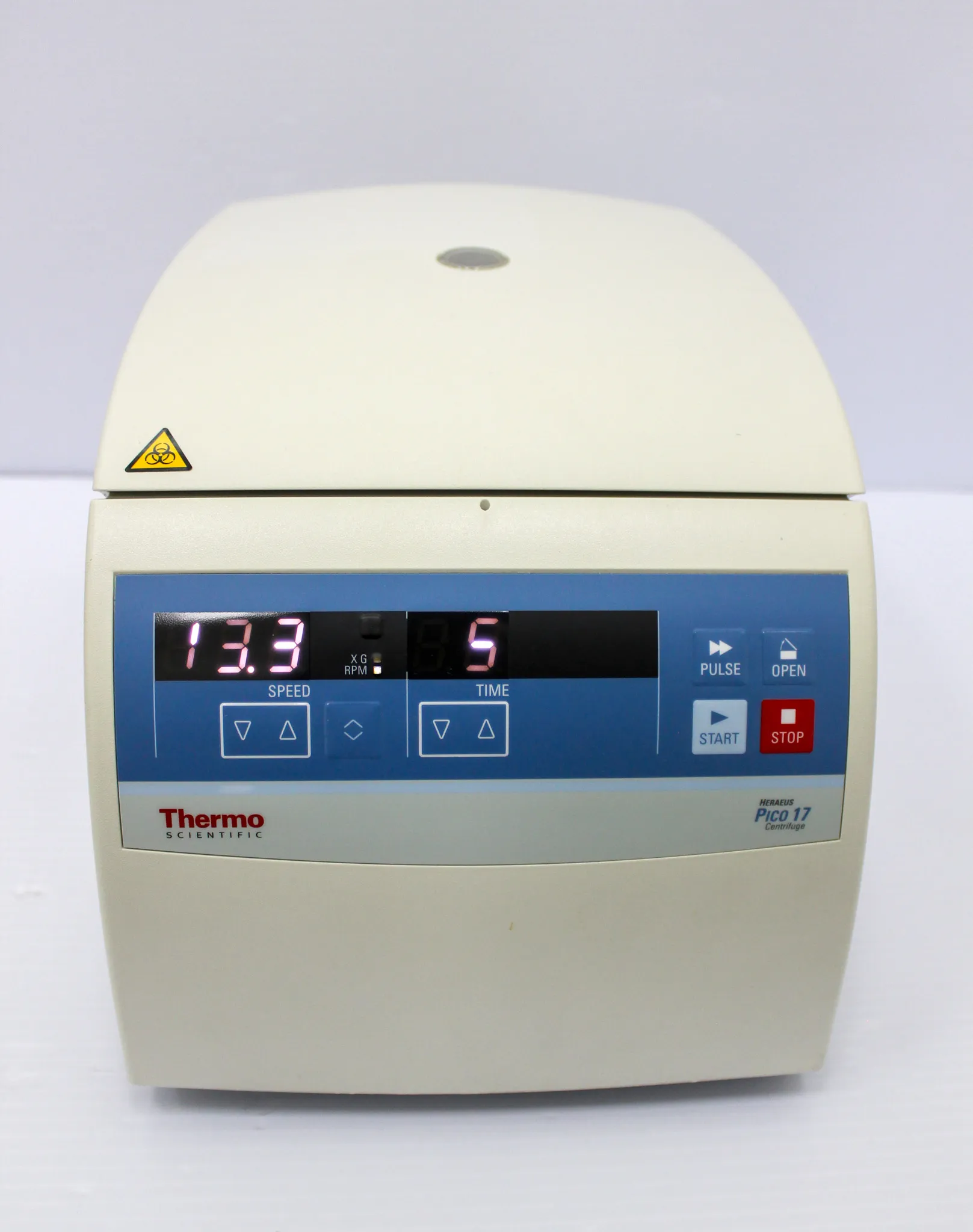 Thermo Fisher Scientific Heraeus 17 Benchtop Centrifuge