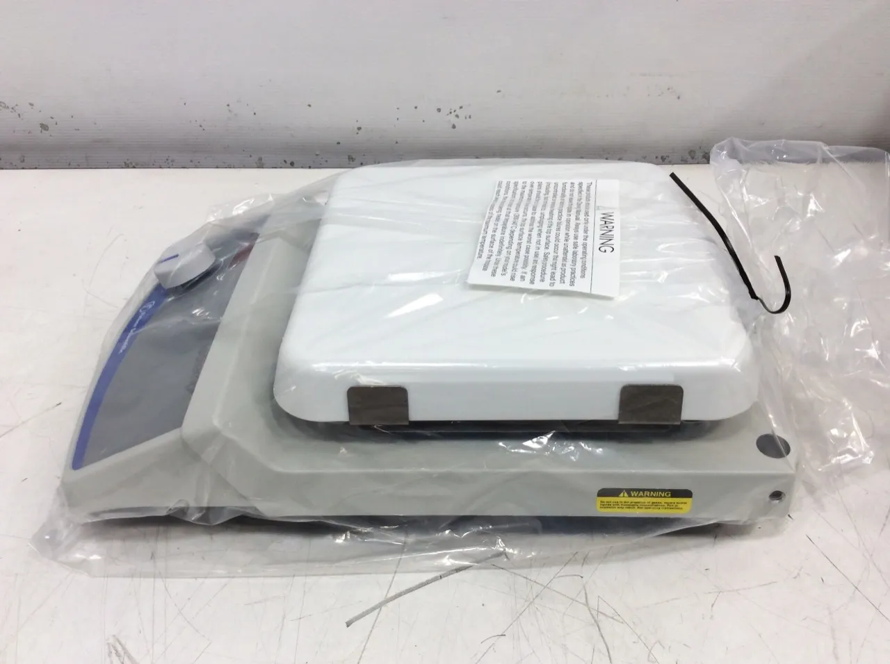 Fisher Scientific Isotemp Hotplate Cat. 11-100-49H Laboratory Equipment