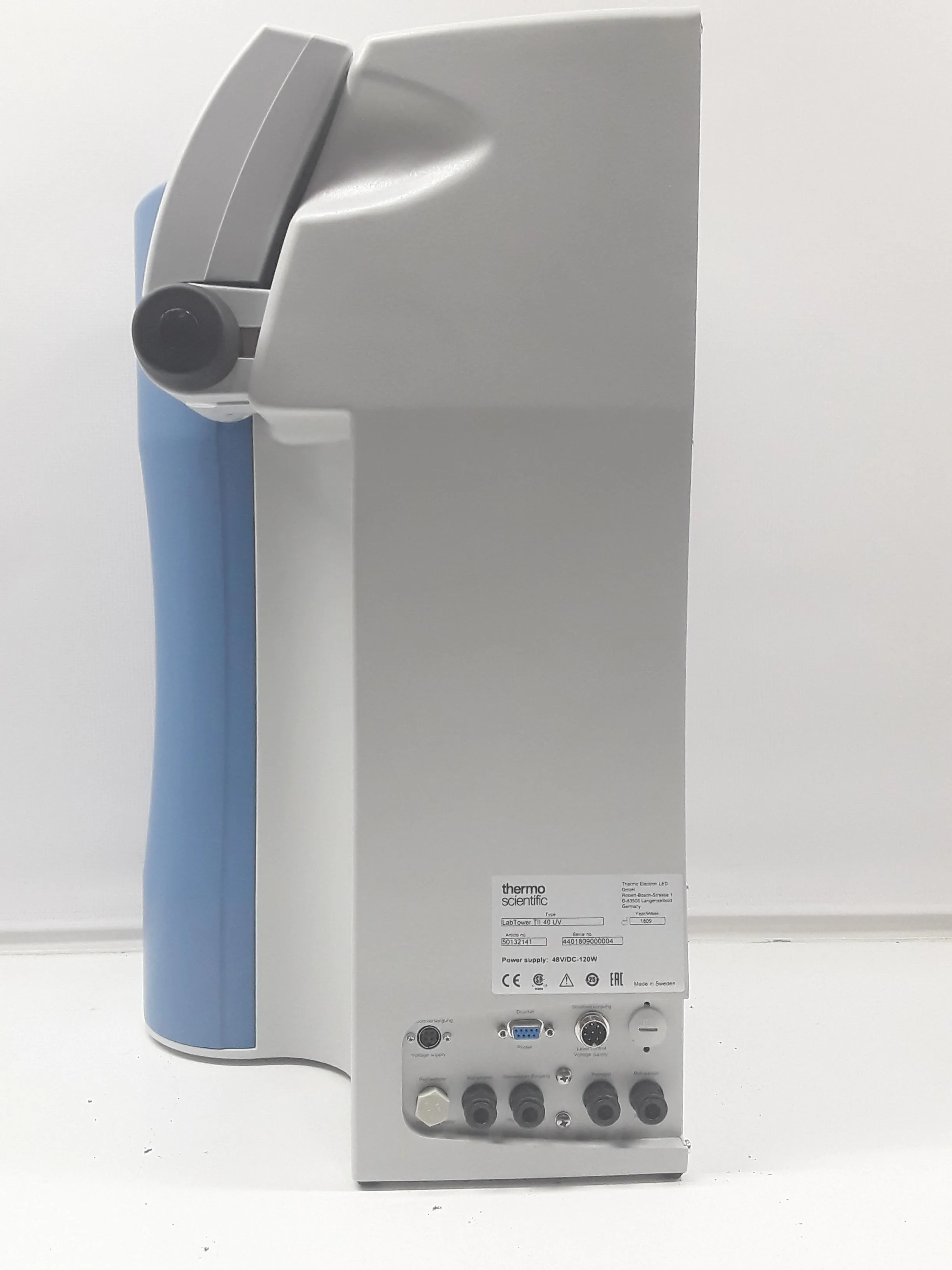 Thermo Scientific Barnstead LabTower TII Water Purification System 50132141