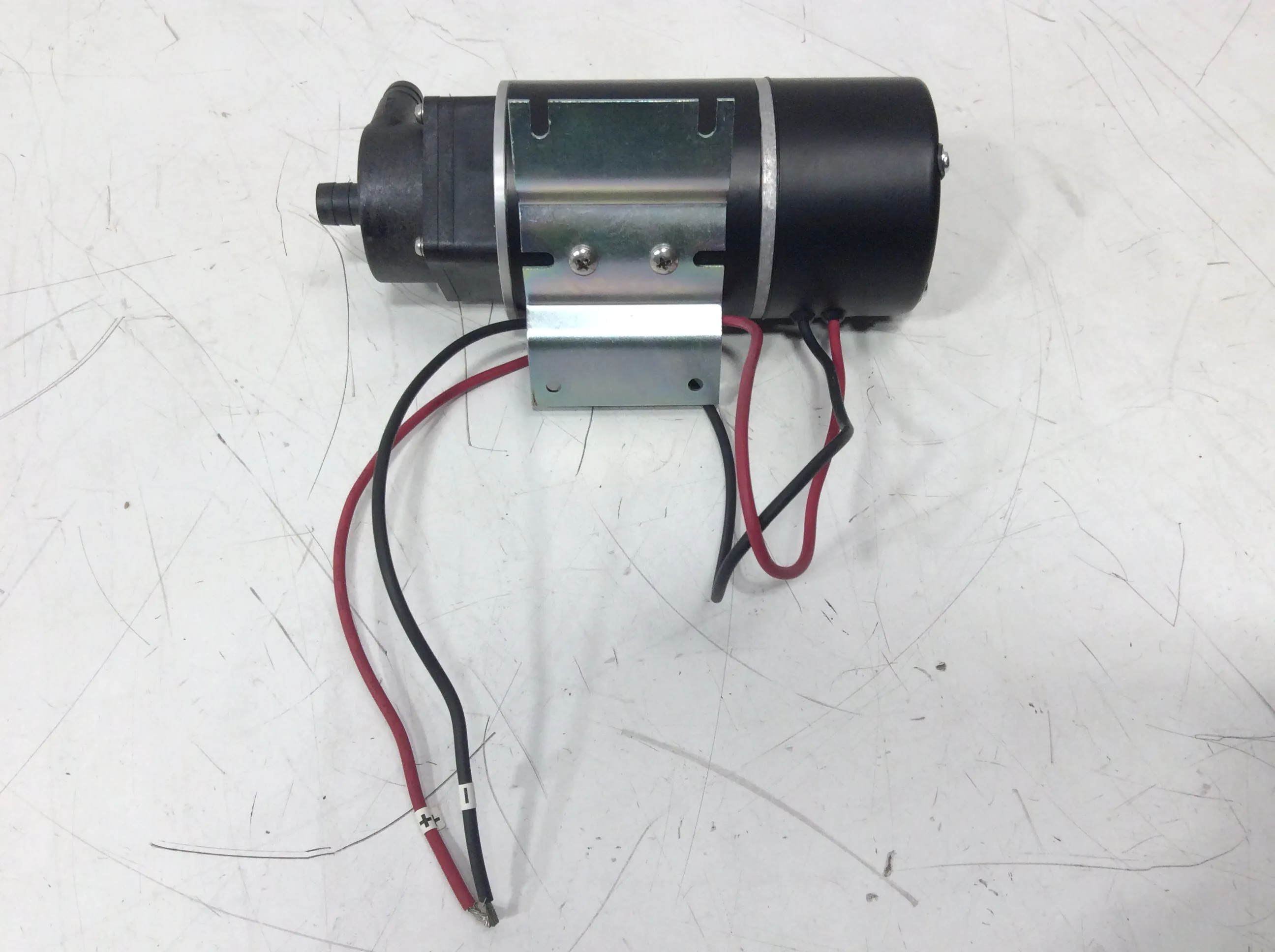 GRI Pumps 17651-096 Pump - High-Speed Ceramic Mag-Drive Pump with Great Condition - 8.68 GPM