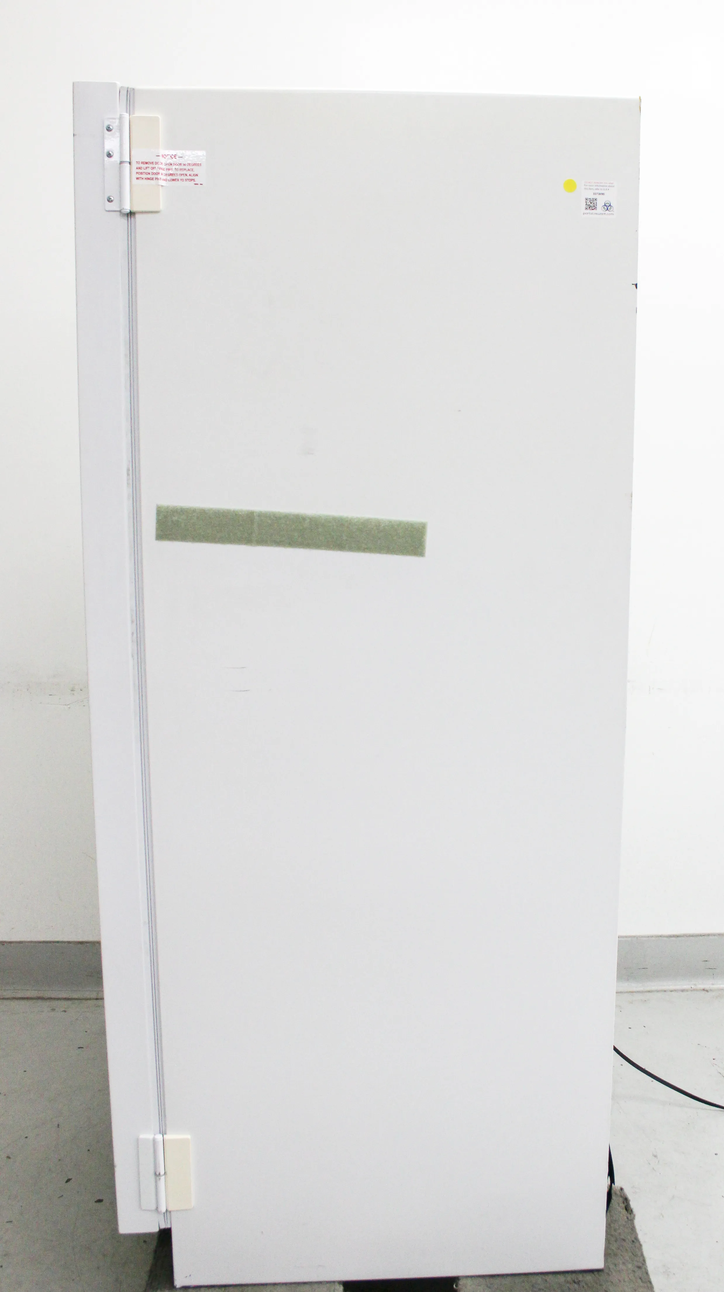 VWR General Purpose Upright -20c Freezer Model SCBMF-3020