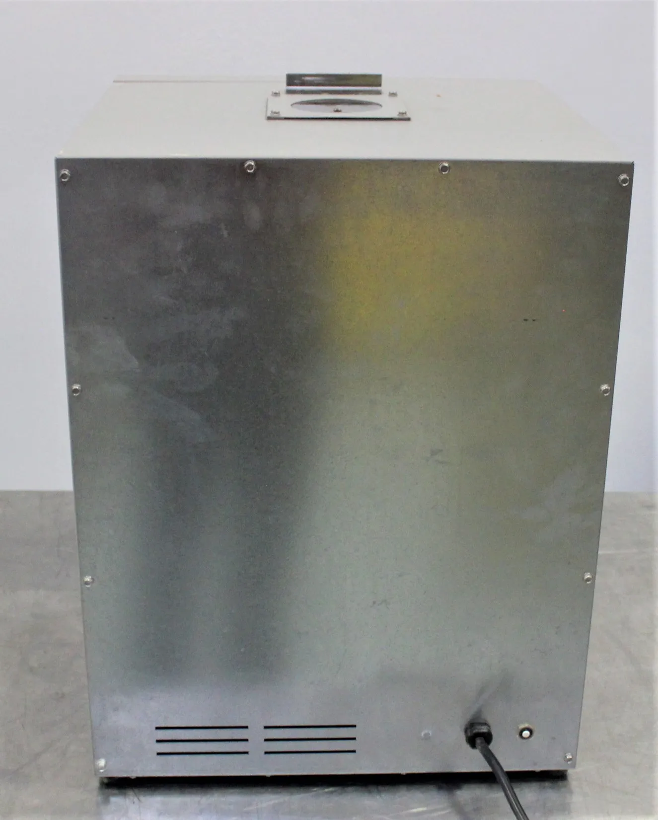 VWR 1300U Gravity Convection Utility Oven