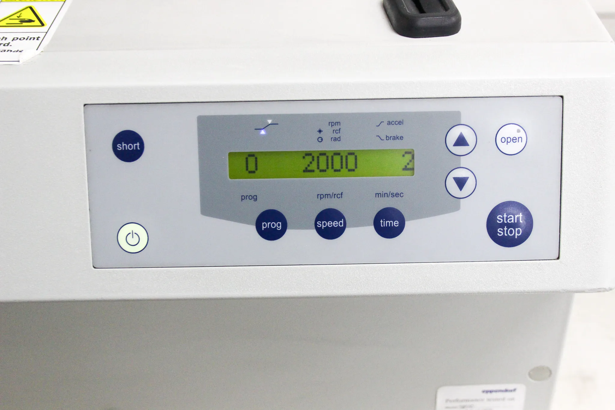 Eppendorf Benchtop Centrifuge Model 5810 with A-4-81 Swing Bucket Rotor