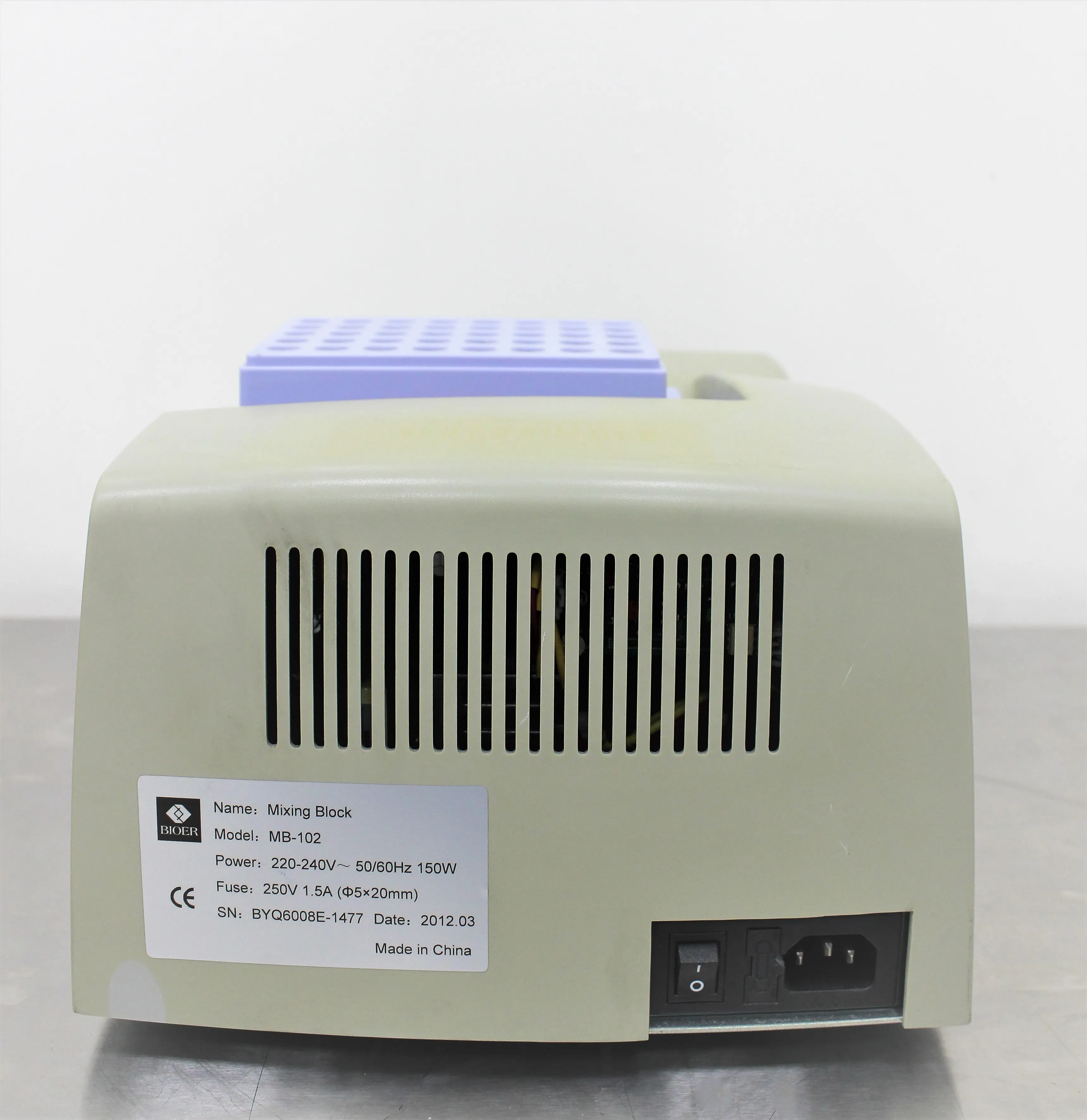 Pre-owned Bioer MB-102 Thermocell Mixing Block Vortexer / Rotator / Shaker Laboratory Equipment