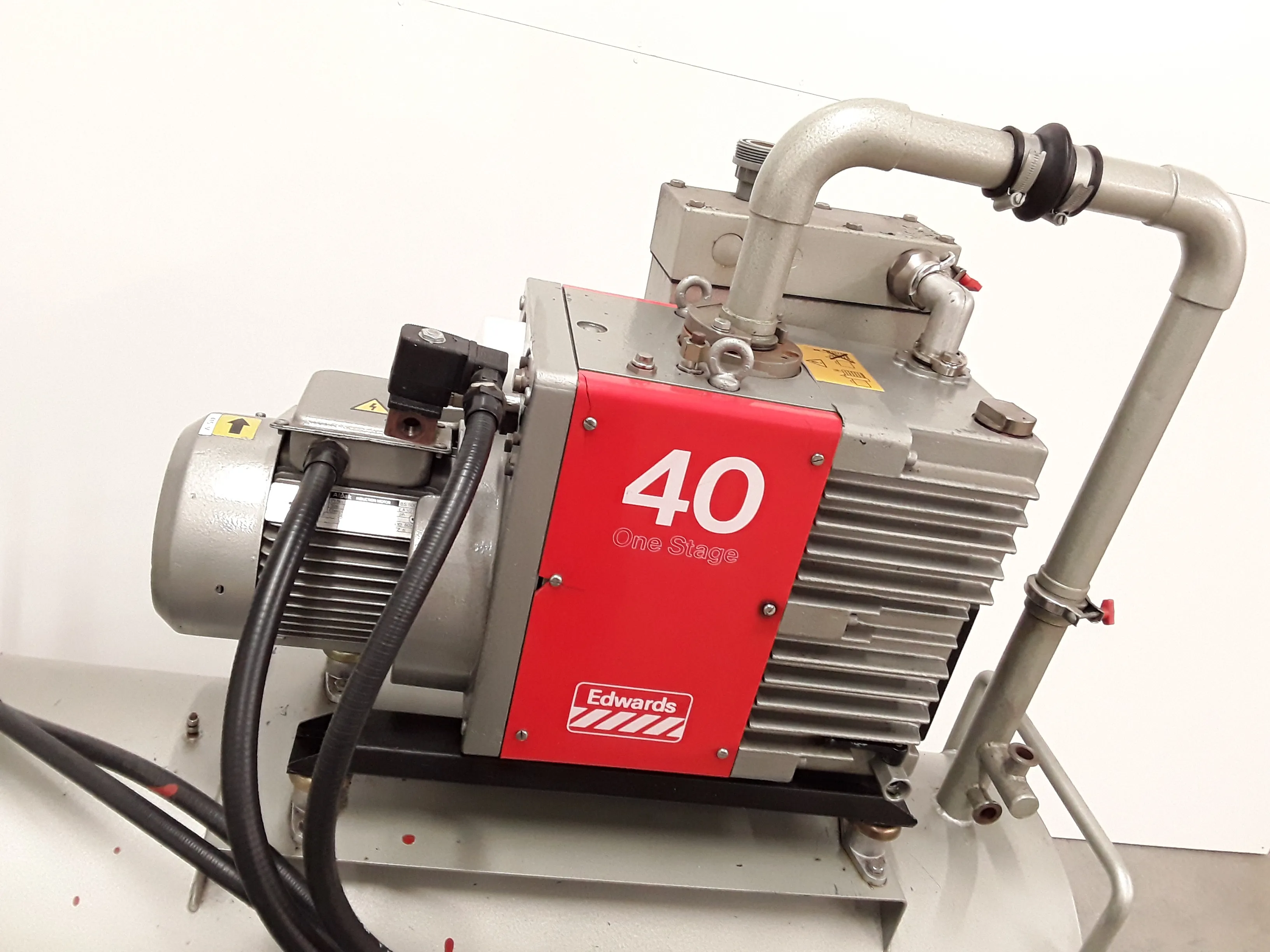 Edwards E1M40 Vacuum Pump with Tank