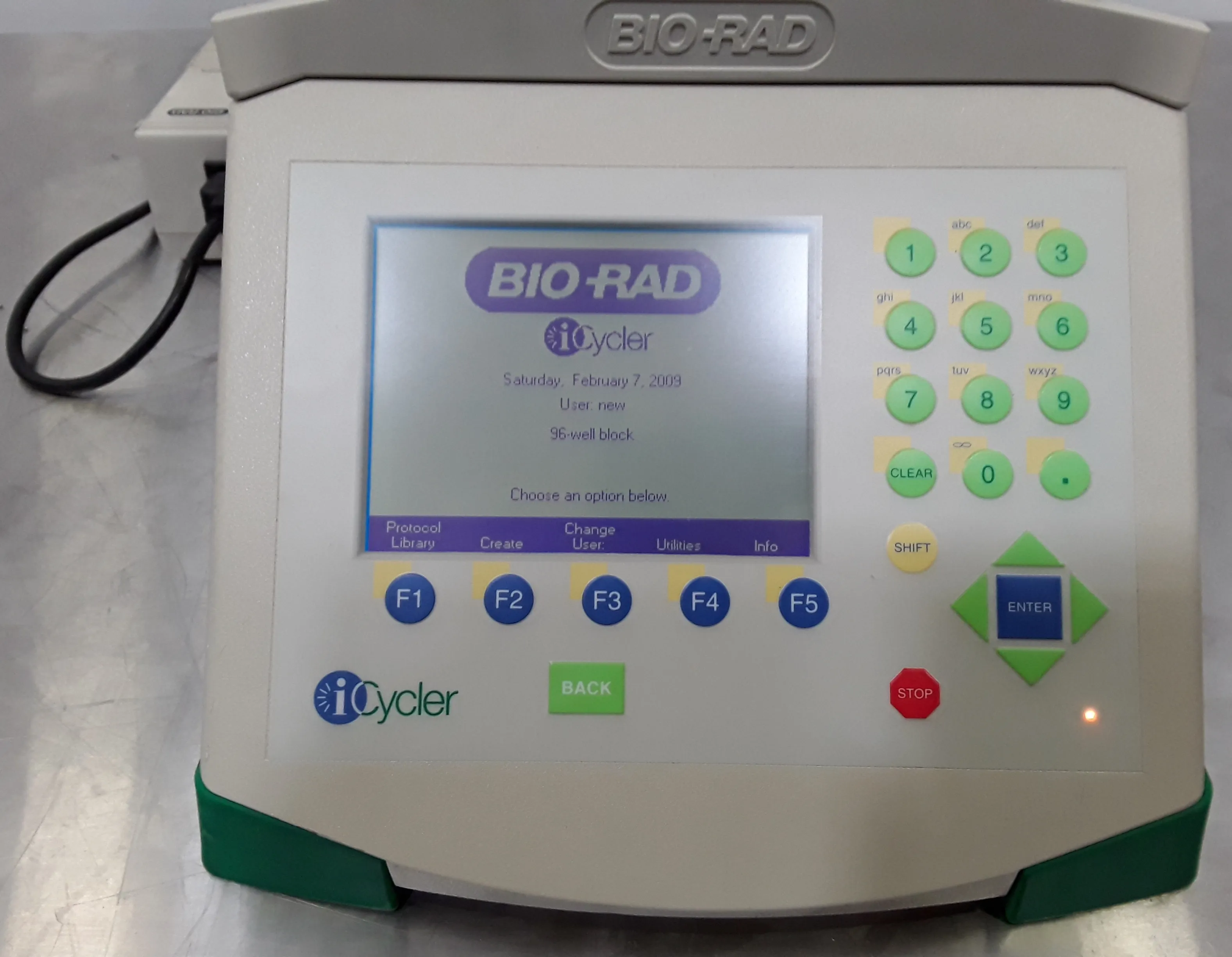 BIO-RAD iCycler Thermal Cycler with iCycler Optical Module & 96-well block