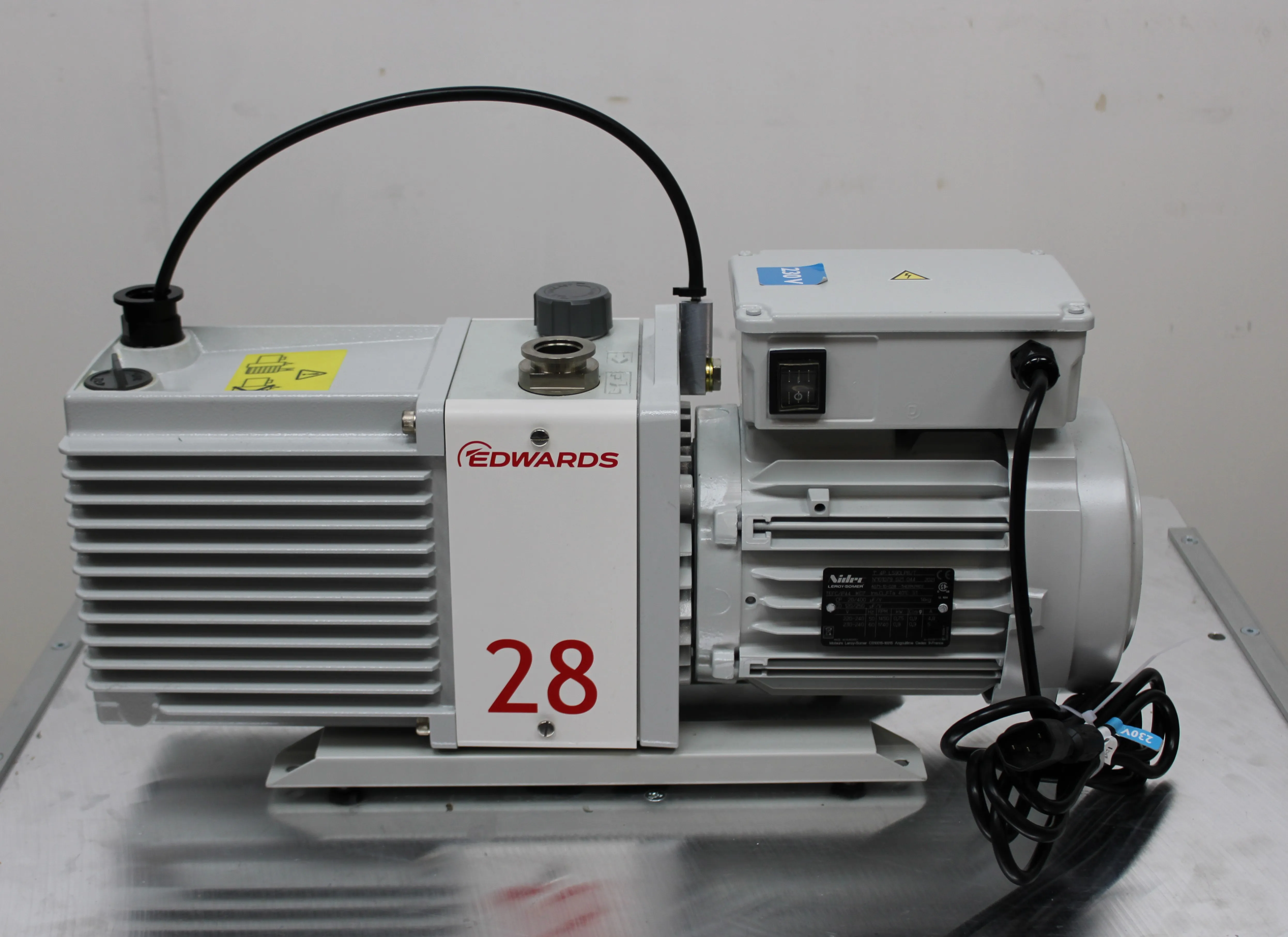 Edwards E2M28 Rotary Vacuum Pump