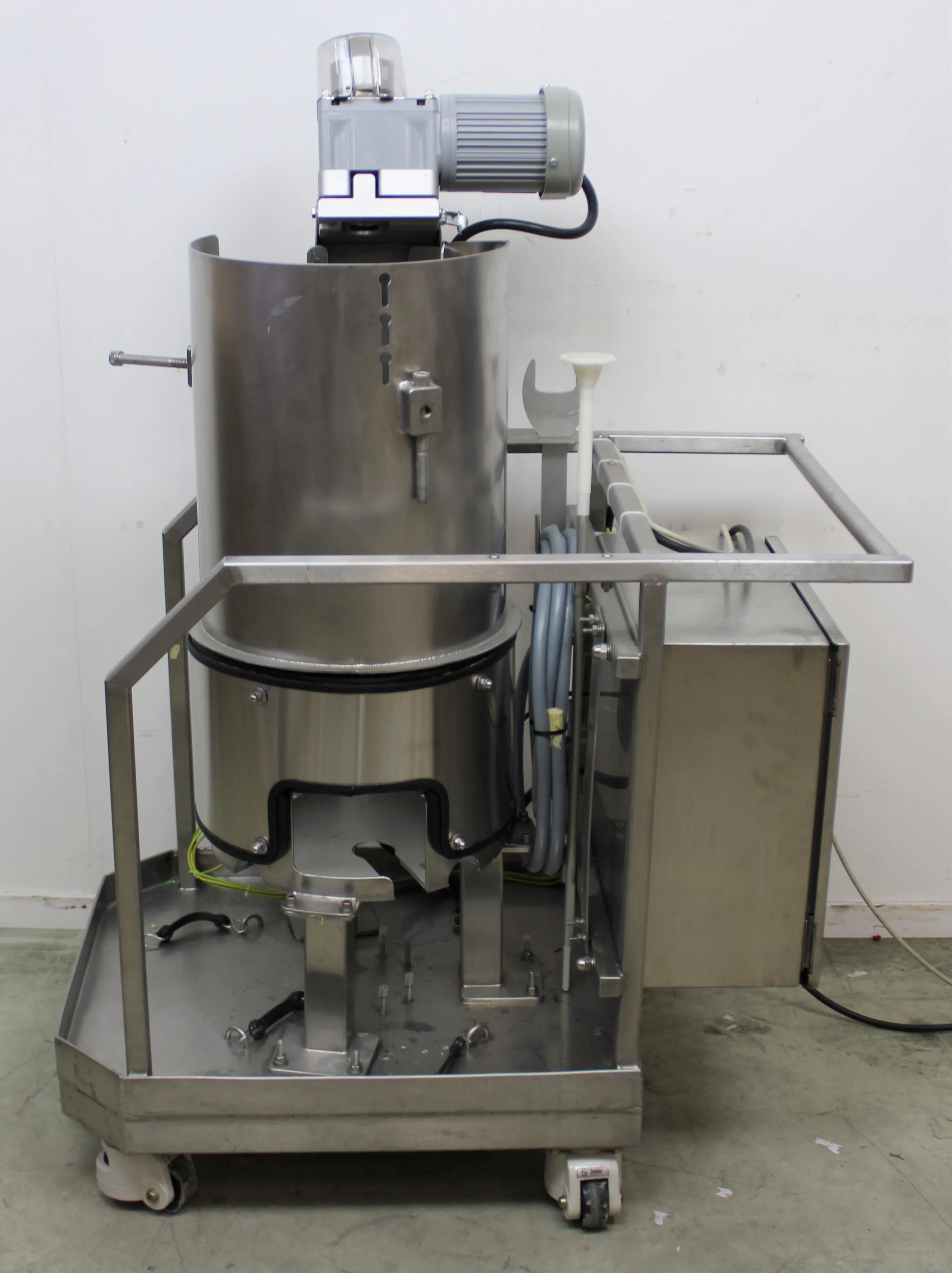 HyClone SV50171.02 Single-Use Bioreactor MotorMixer GTR 4Phase 1/4HP Motor on Rolling Cart