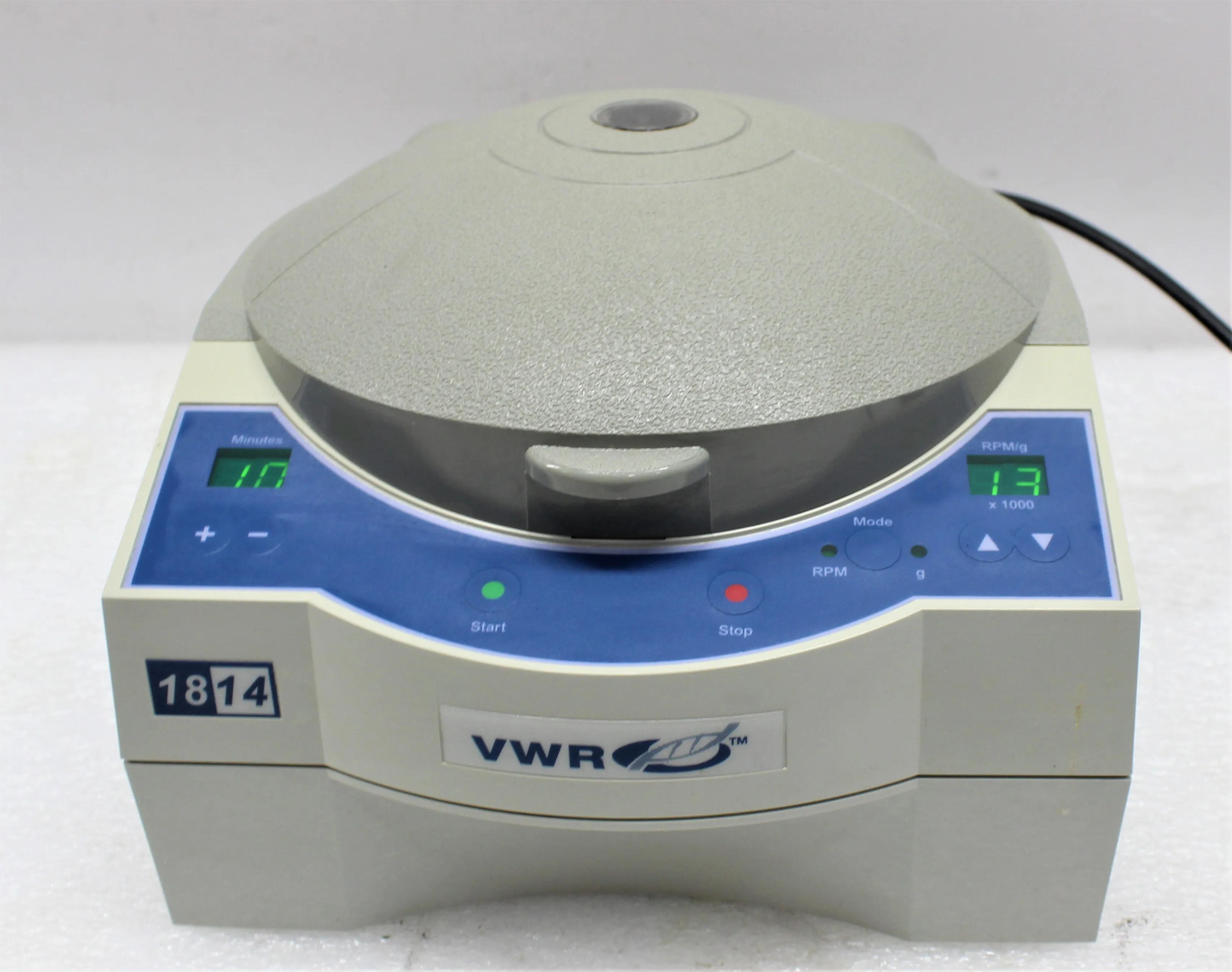 VWR Micro 1814 Centrifuge