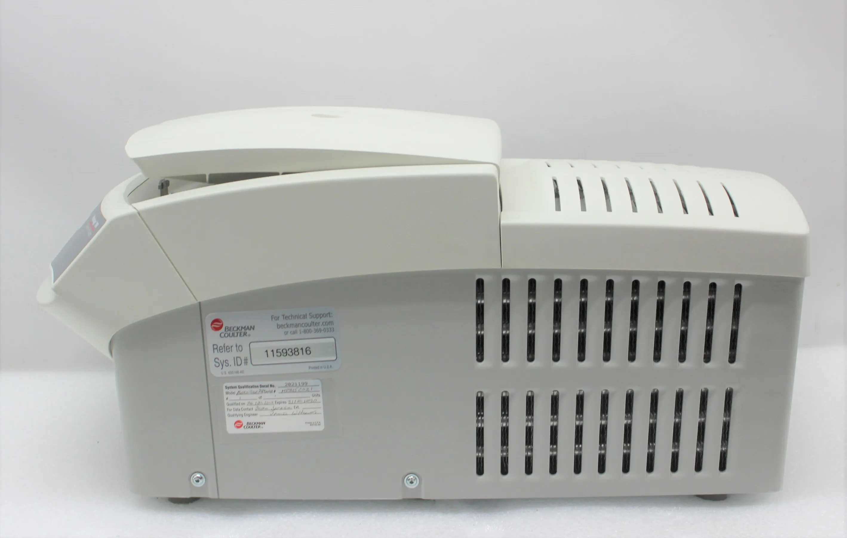 Beckman Coulter Microfuge 20R Benchtop Centrifuge - Class 4 - As-Is, Needs Repairs