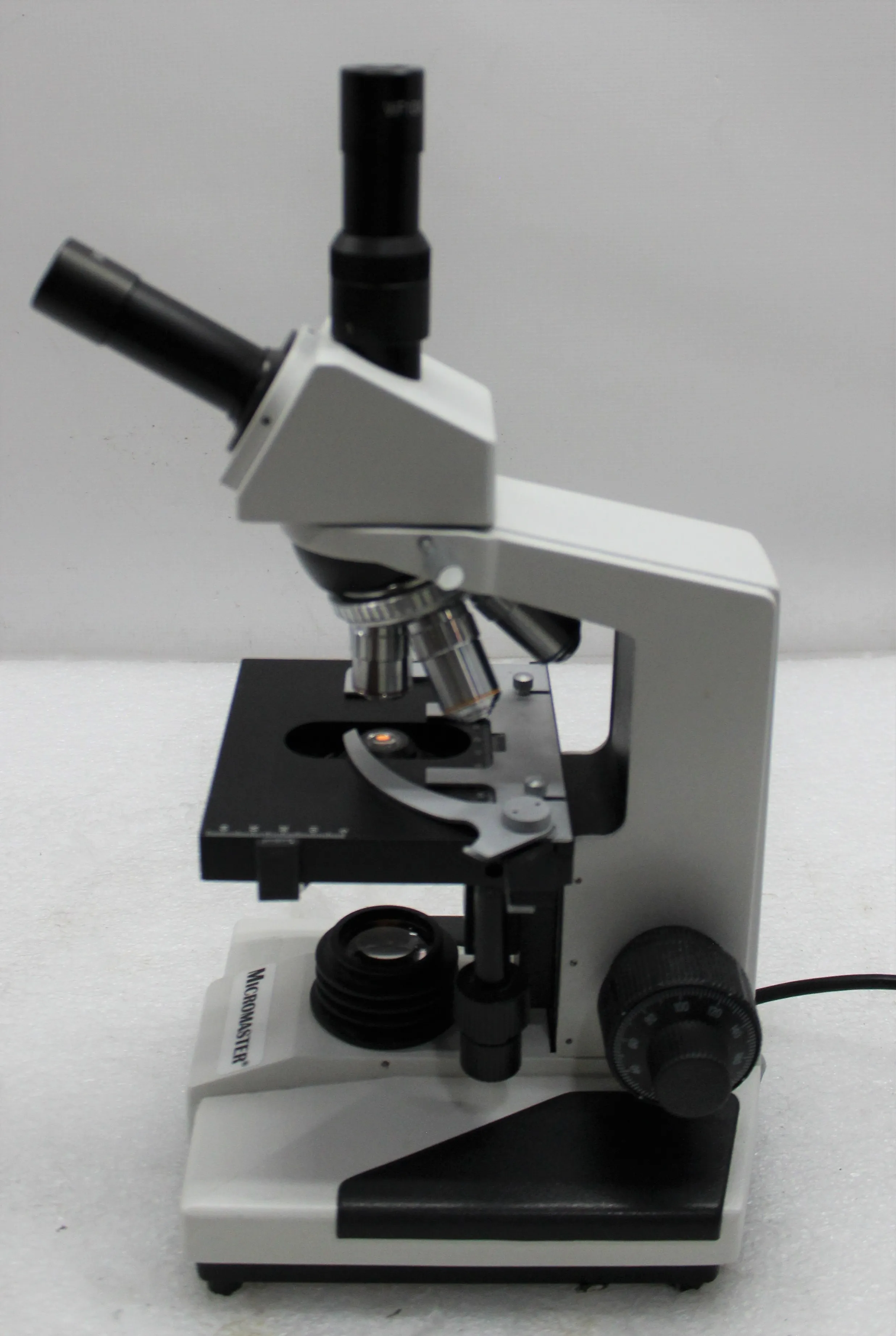 Fisher Scientific Micromaster Microscope