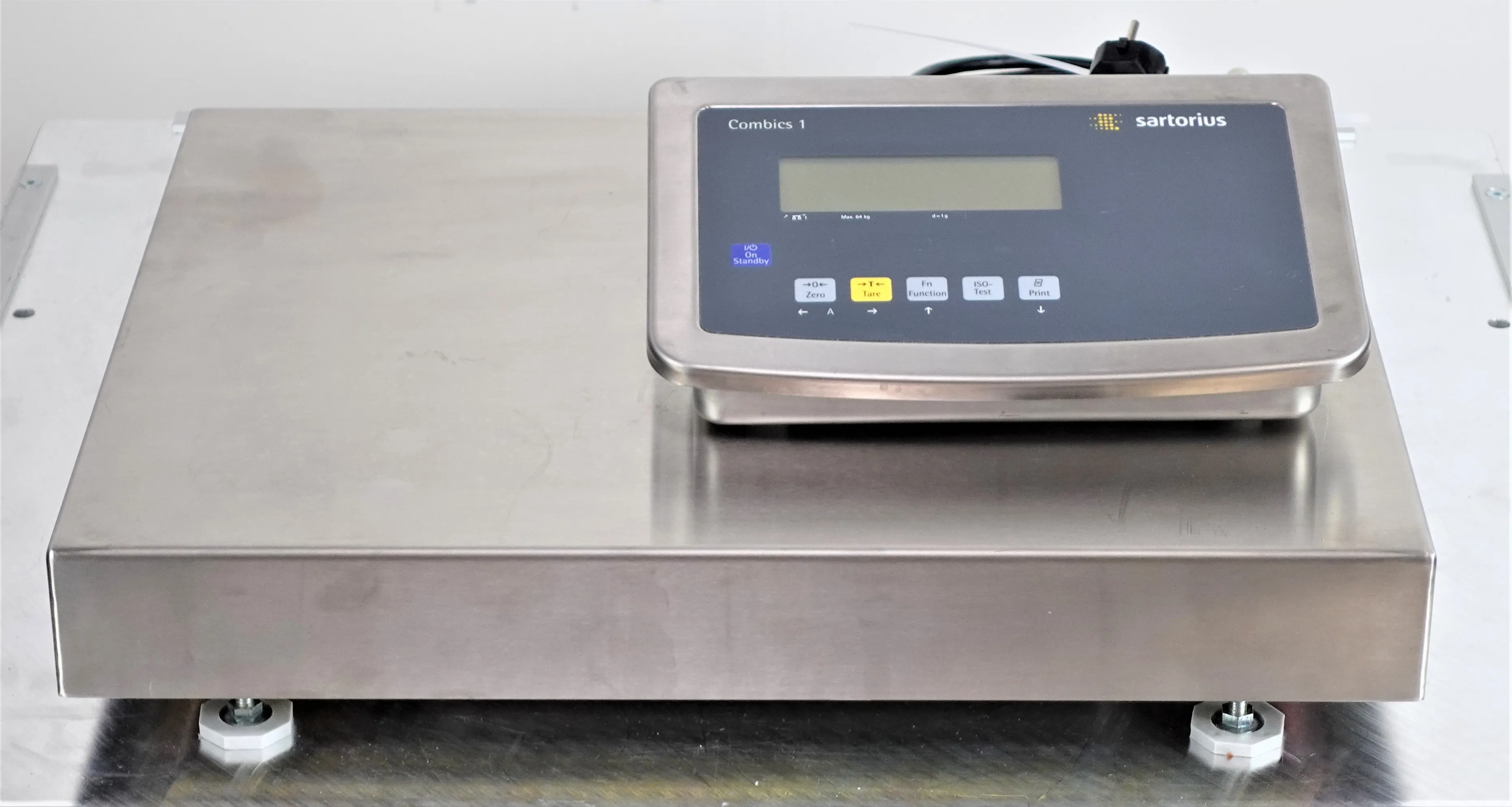 Sartorius Combics 1 CAH1G-64FE-S Bench Scale