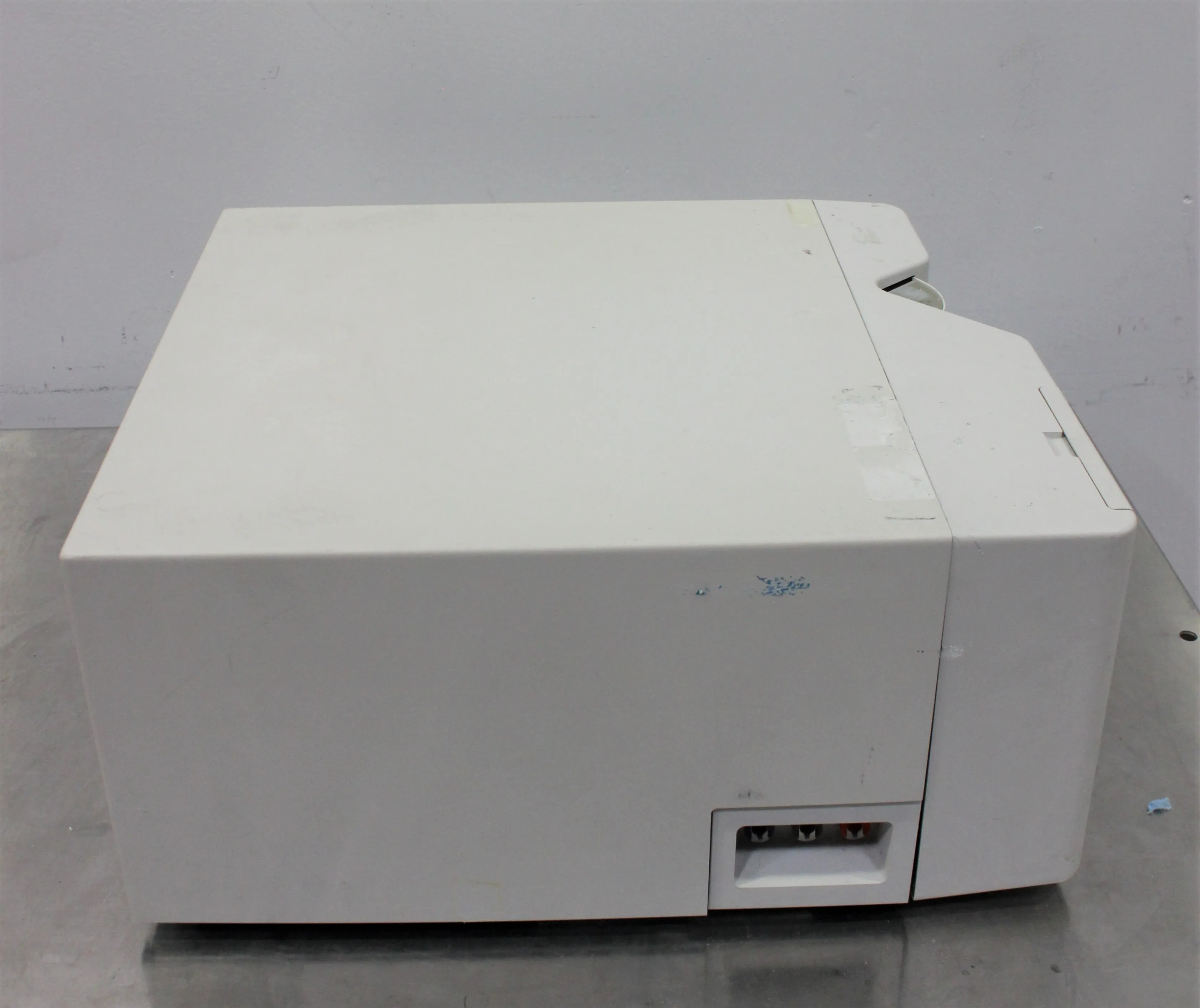 Luminex Corporation Luminex 100 Liquid Array Analyzer