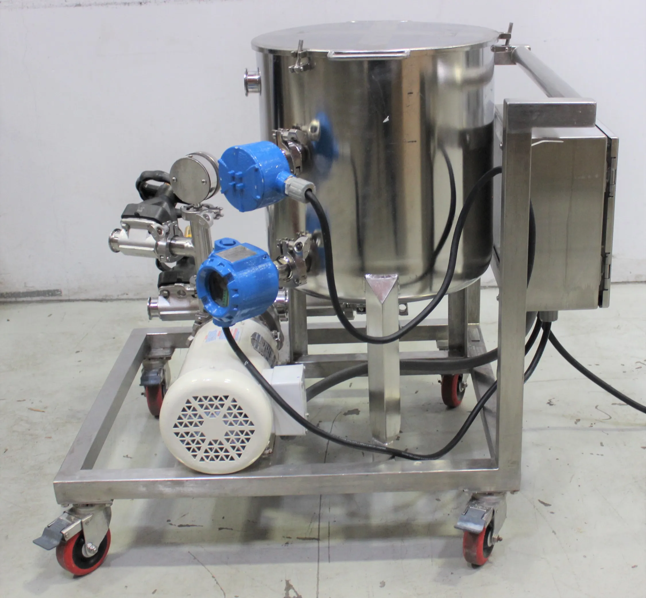 Used Clean-In-Place 5 Gallon Portable Skid with Baldor 2HP Motor SK-7509-4 Lab Equipment