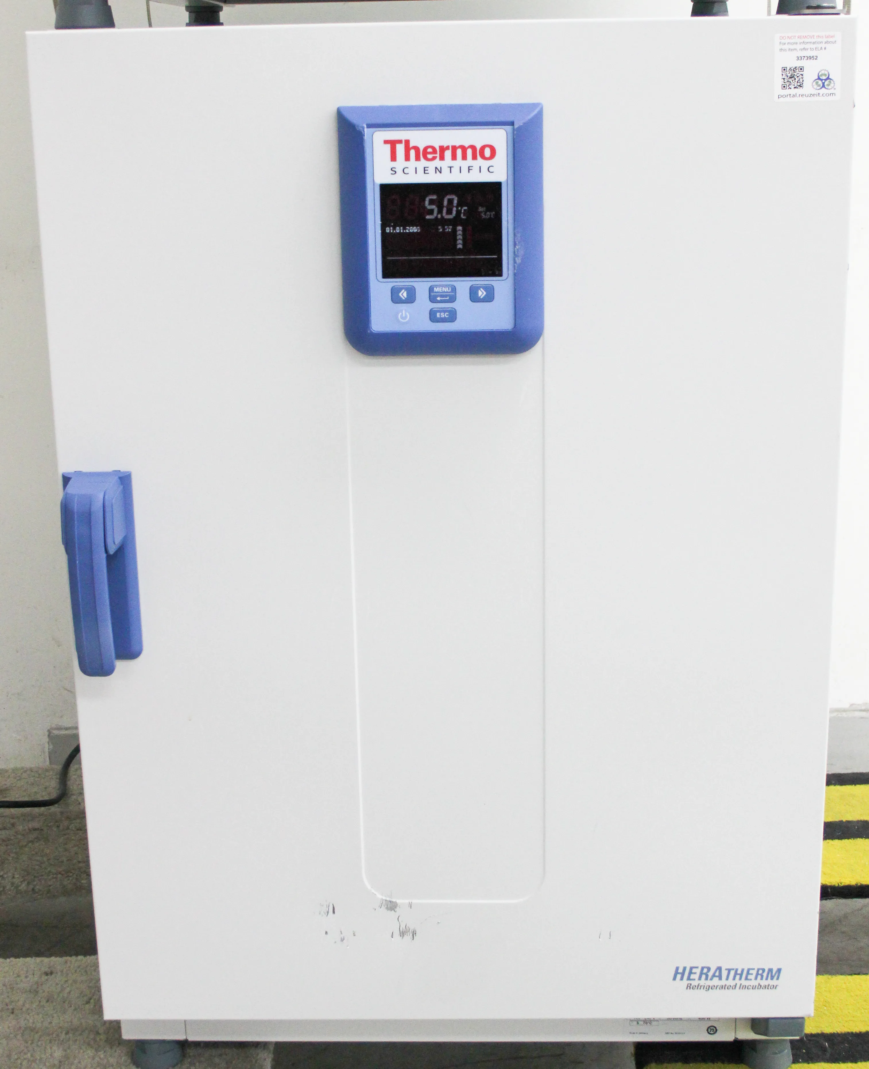 Thermo Scientific HeraTherm Refrigerated Incubator IMP180 CAT#51031562