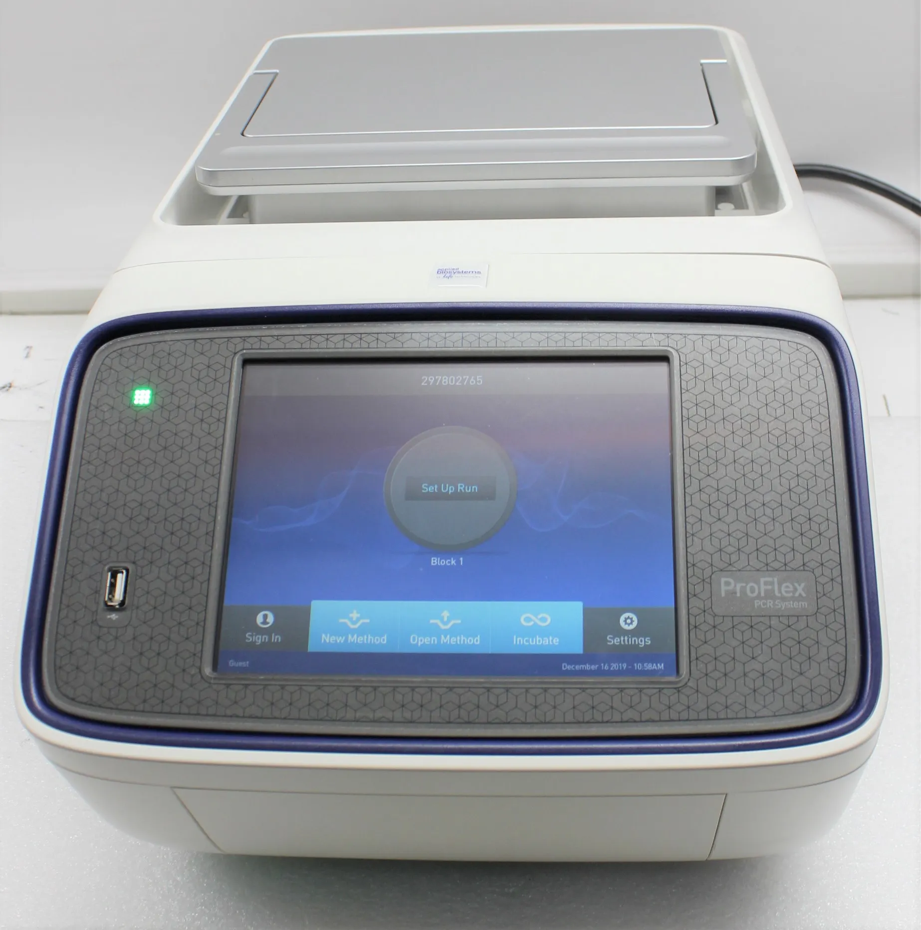 Applied Biosystems 4483636 ProFlex 2xFlat PCR System