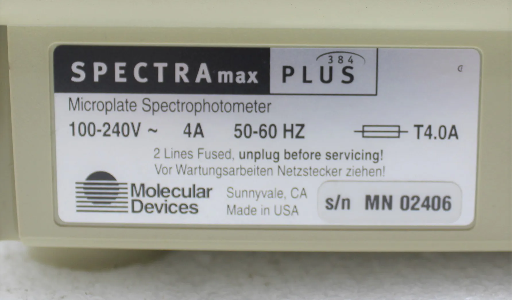 Molecular Devices SpectraMax 384 Plus Microplate Reader Spectrometer