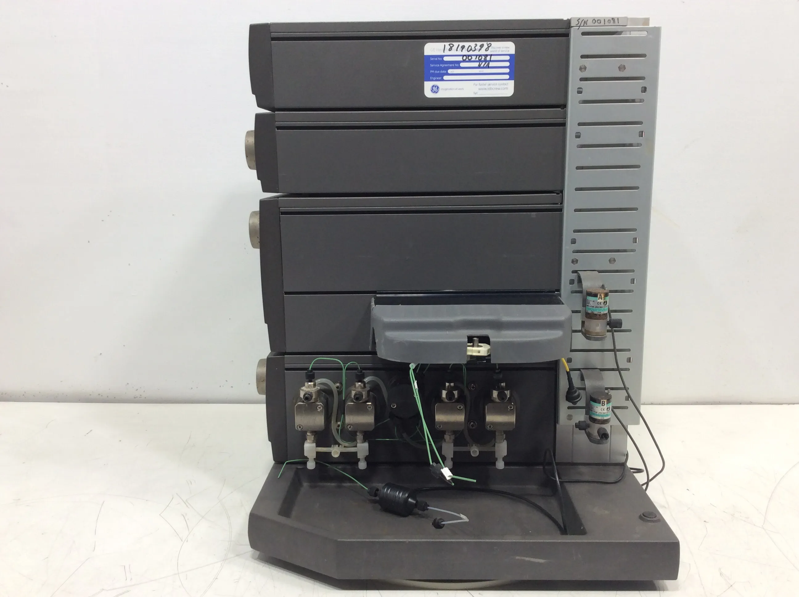 Amersham Pharmacia Biotech AKTA Purifier 100 HPLC FPLC System