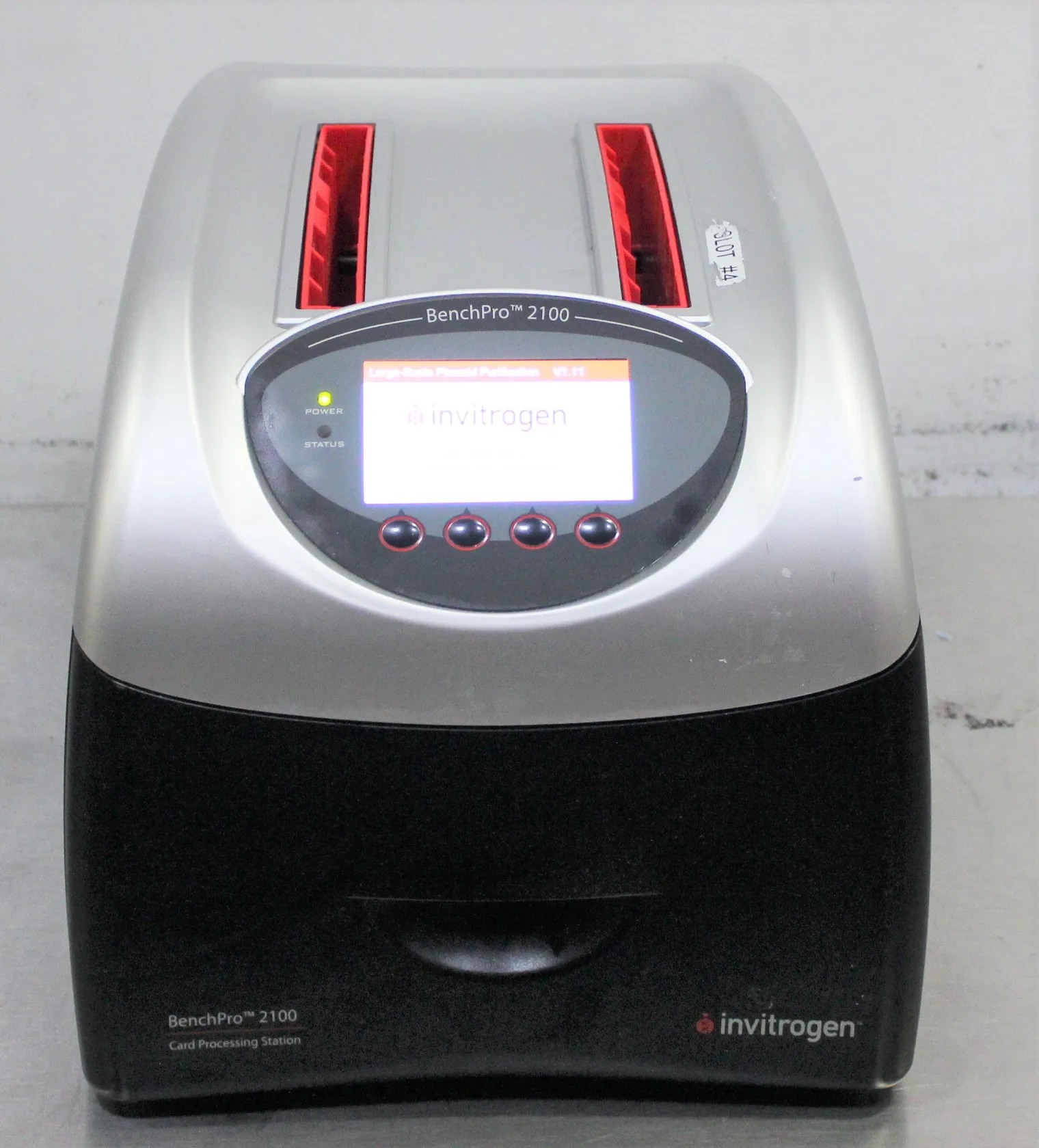 Invitrogen BenchPro 2100 DNA Purification System