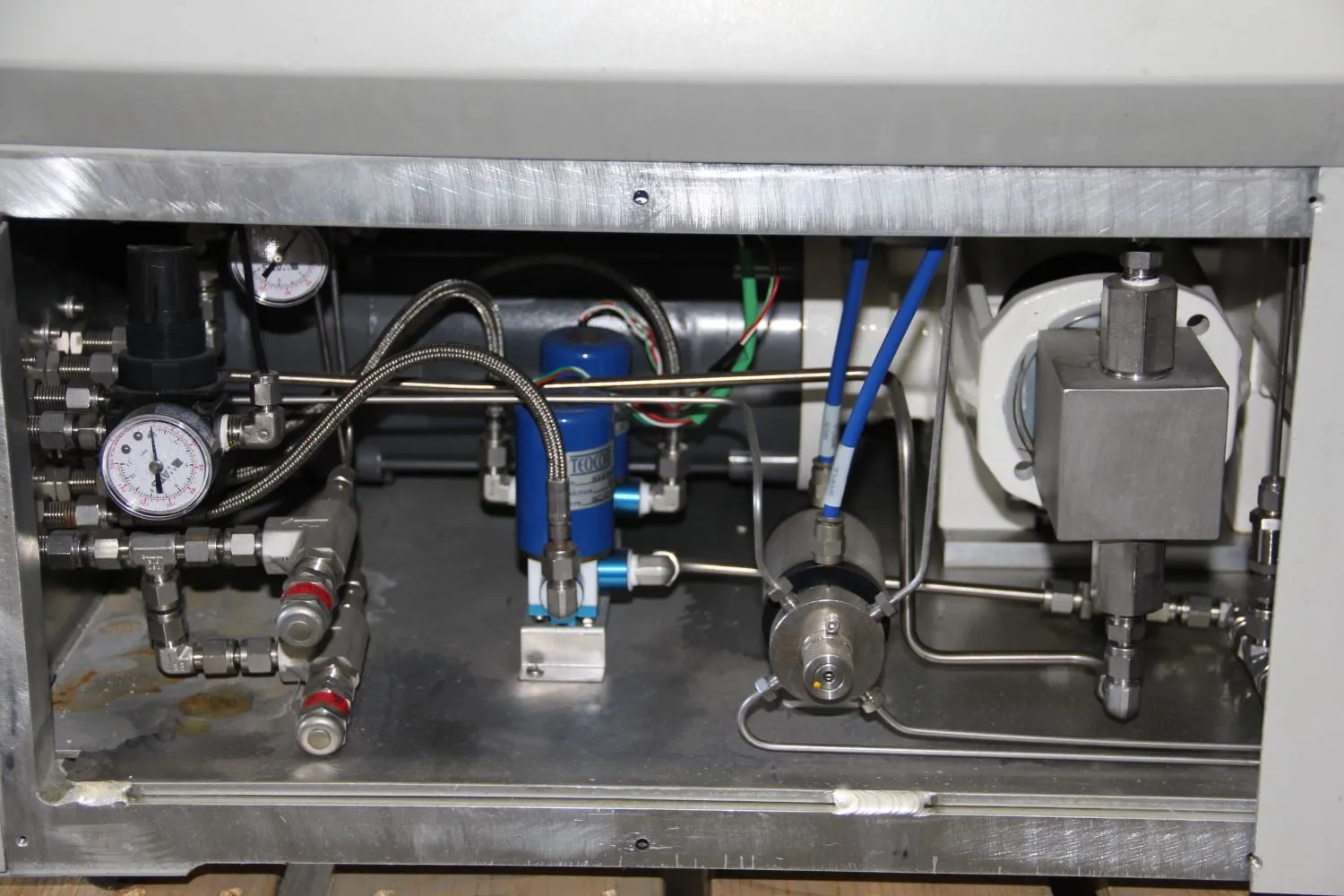 BIOTAGE Kiloprep 100 Auto Preparative HPLC System