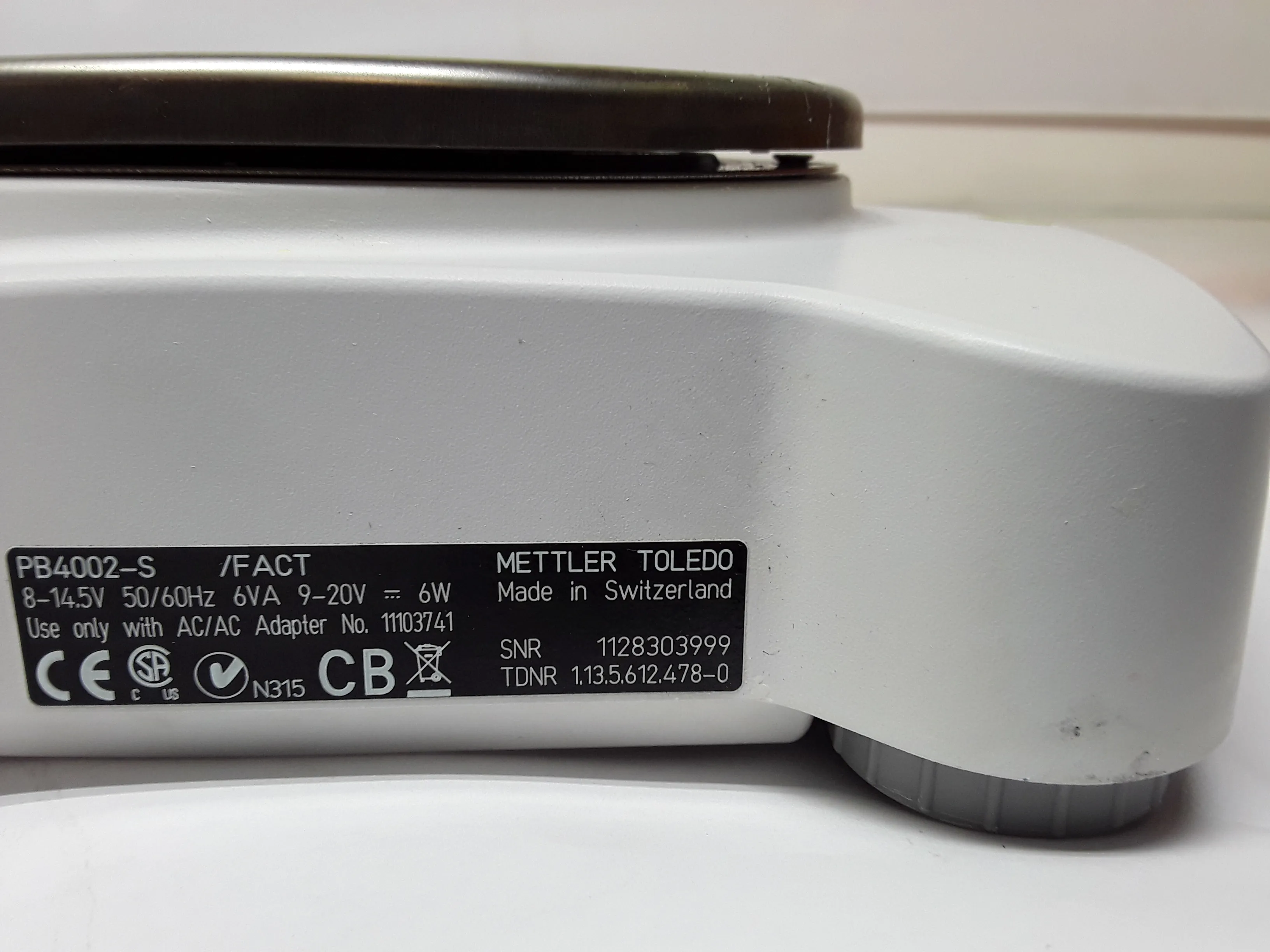 Mettler-Toledo PB4002-S/FACT Classic Plus Precision Digital Balance Scale with Charger